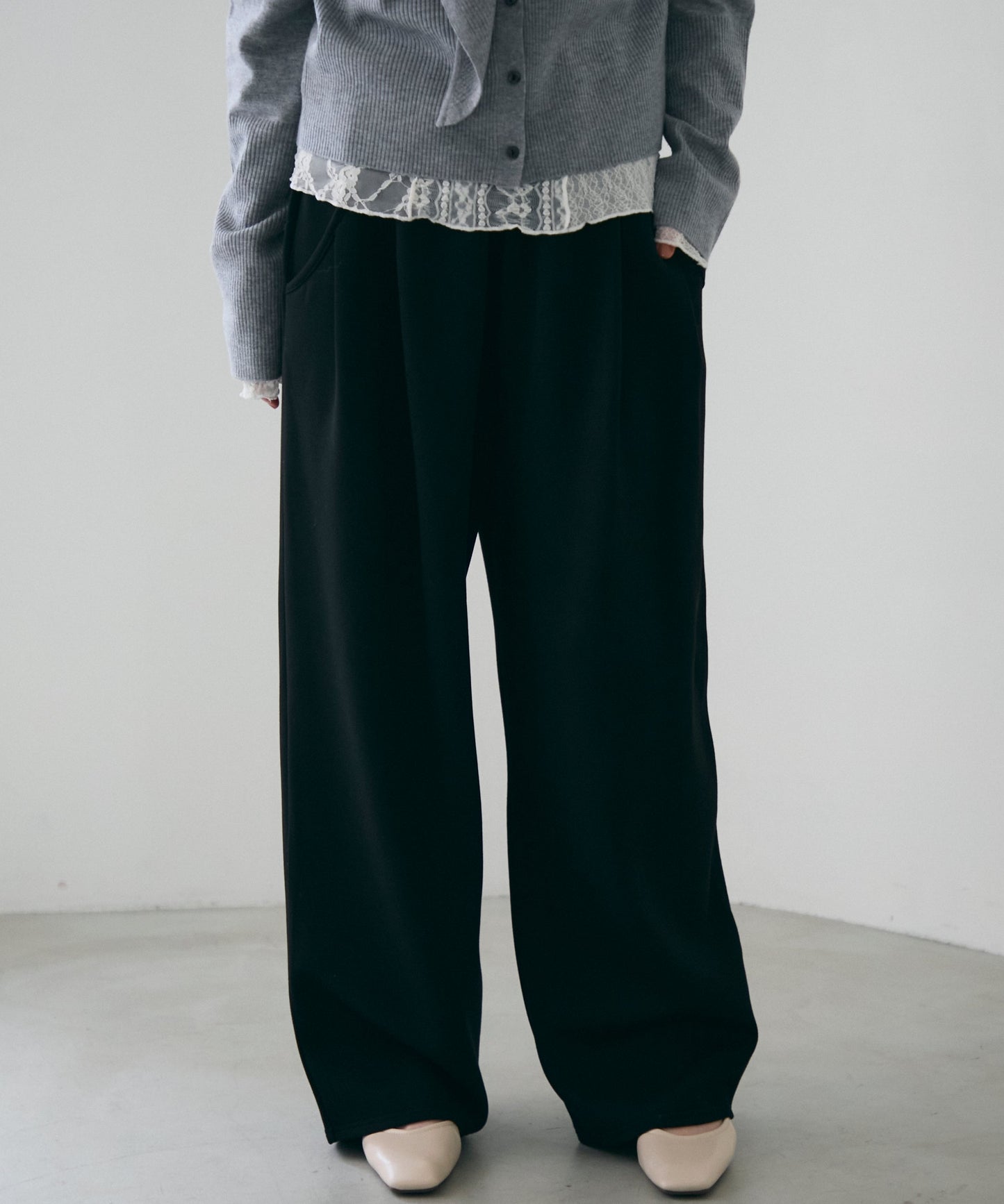 ダンボールニットコクーンパンツ