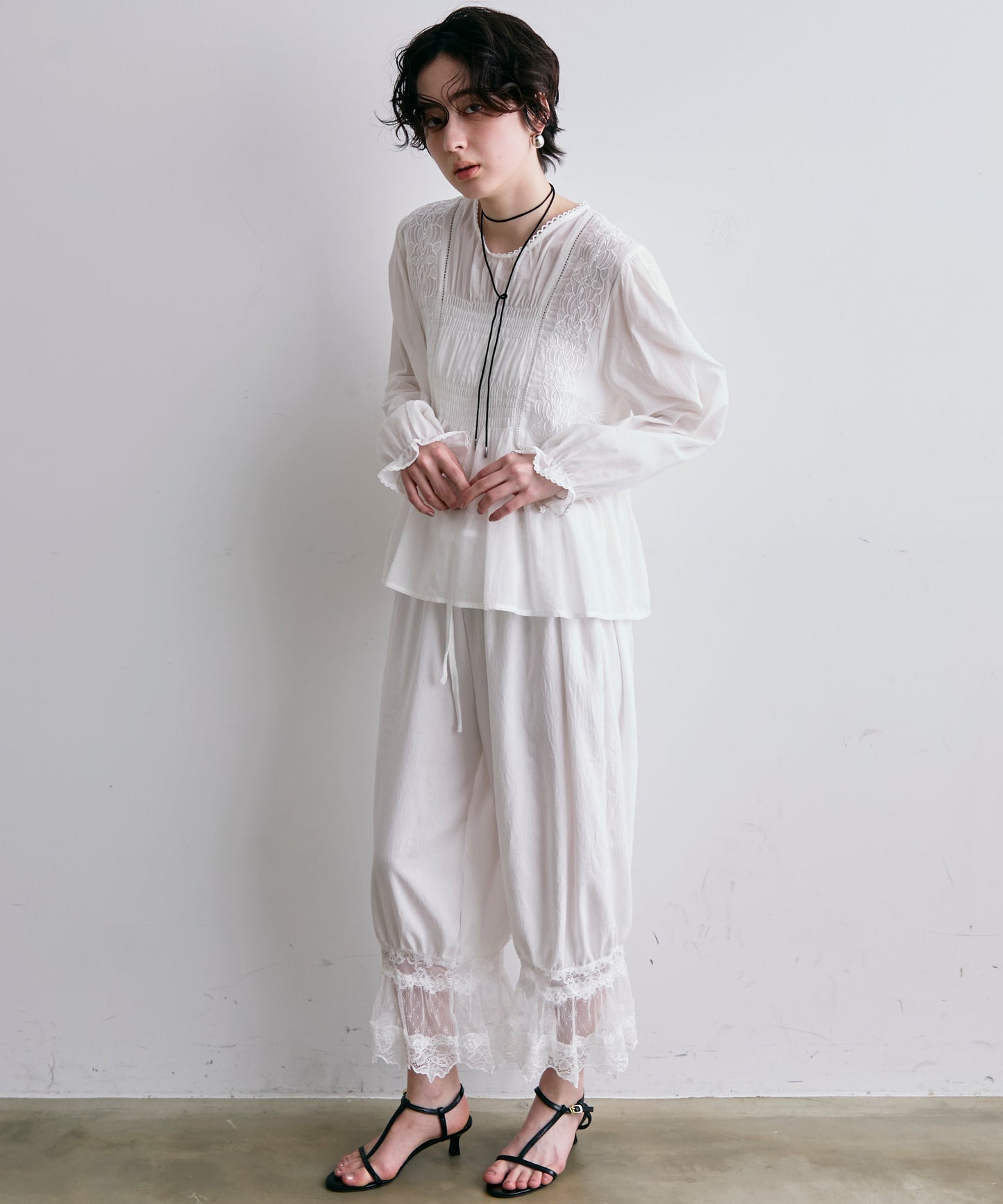 レースバルーンドロストパンツ