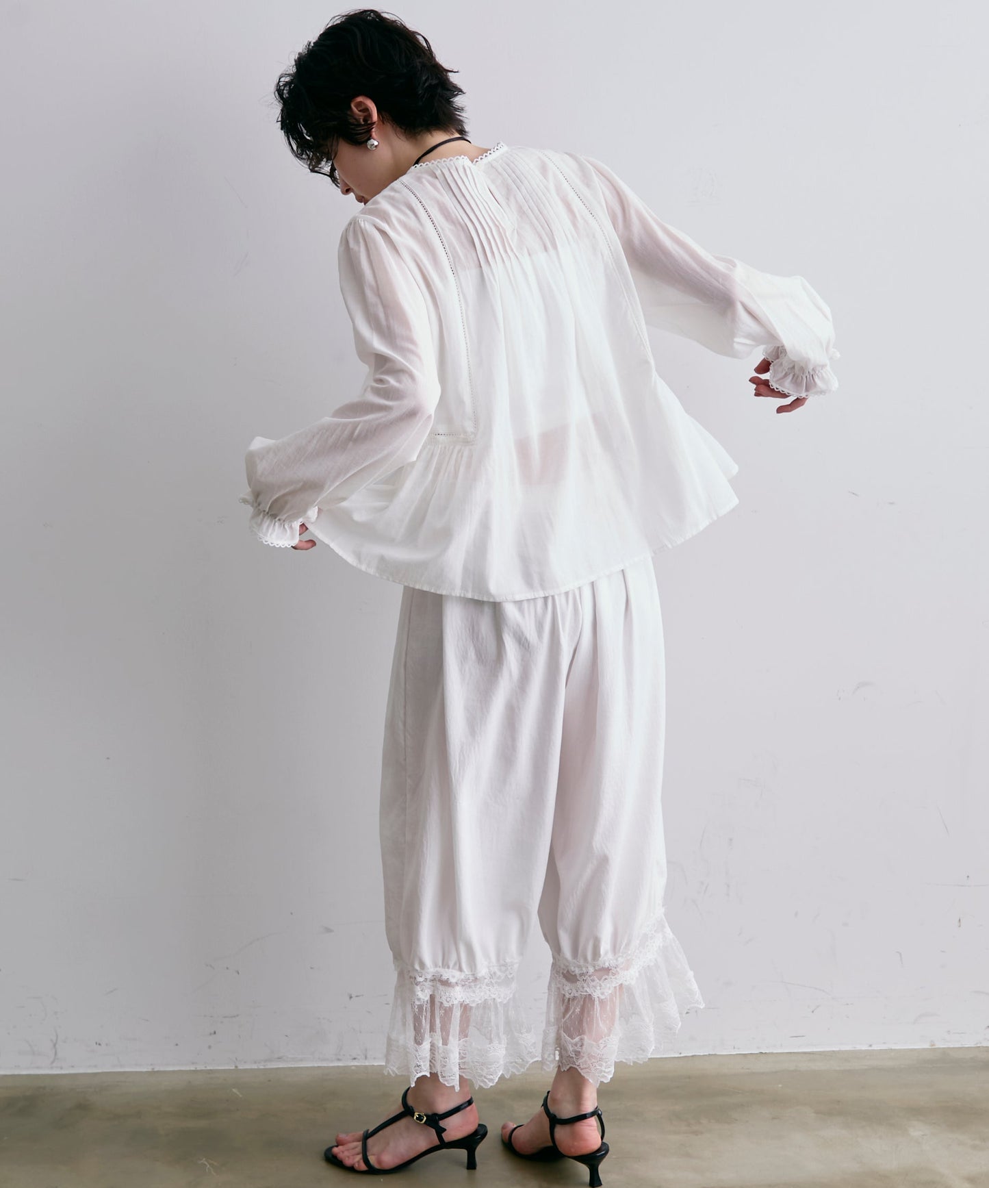 レースバルーンドロストパンツ