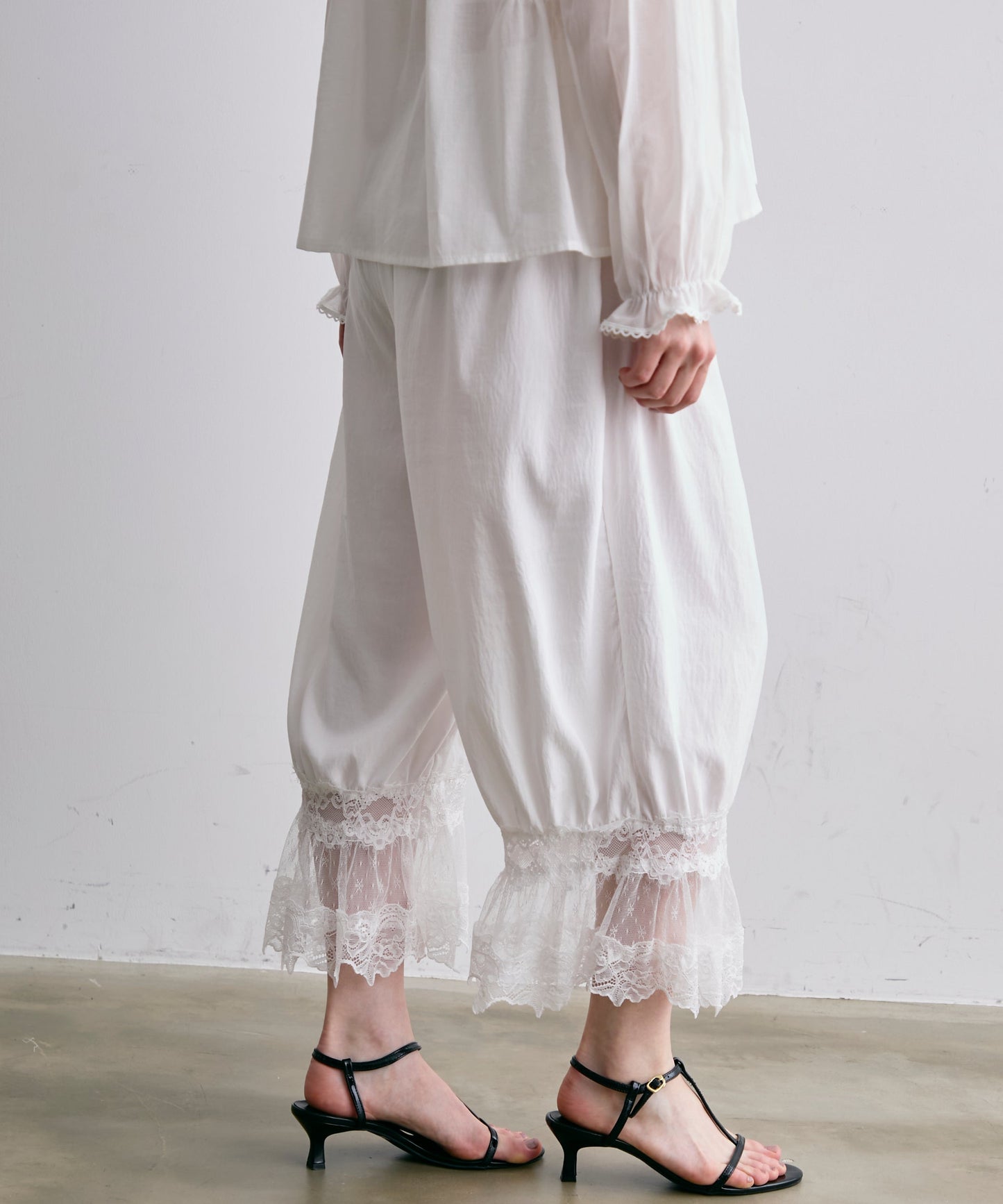 レースバルーンドロストパンツ