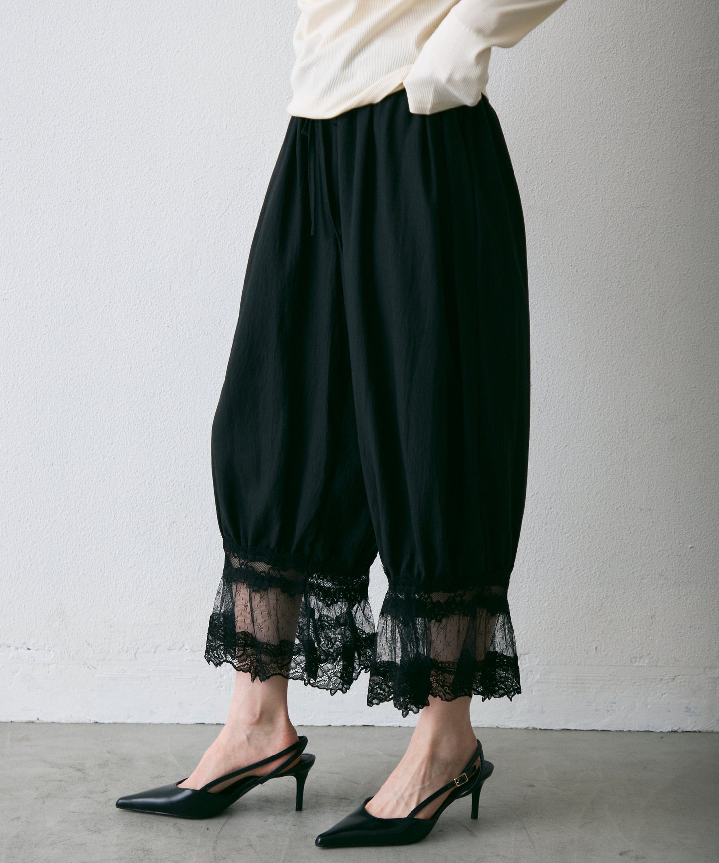 レースバルーンドロストパンツ