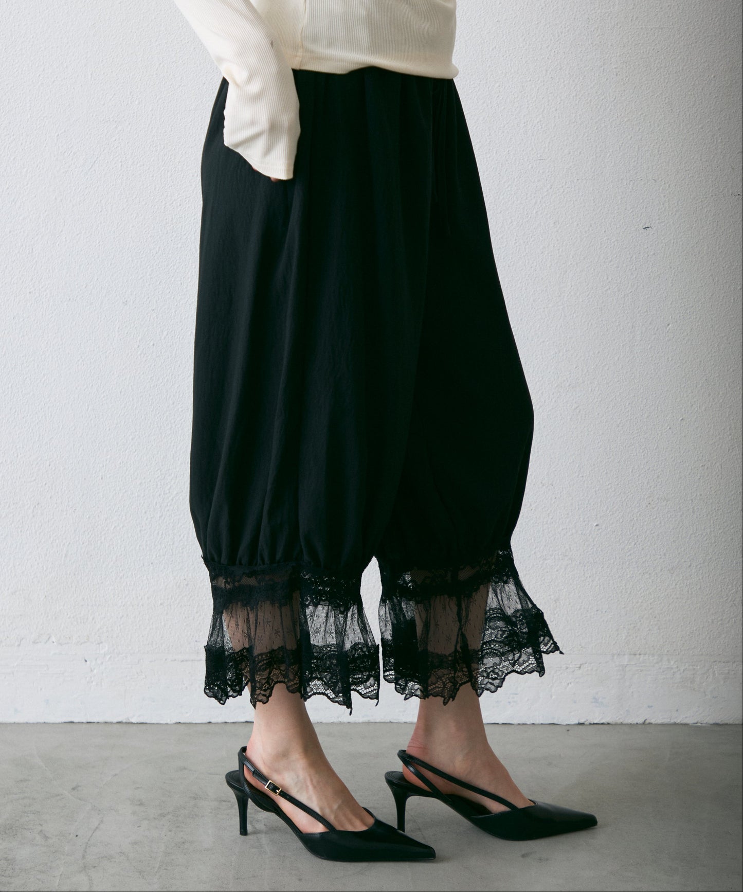 レースバルーンドロストパンツ