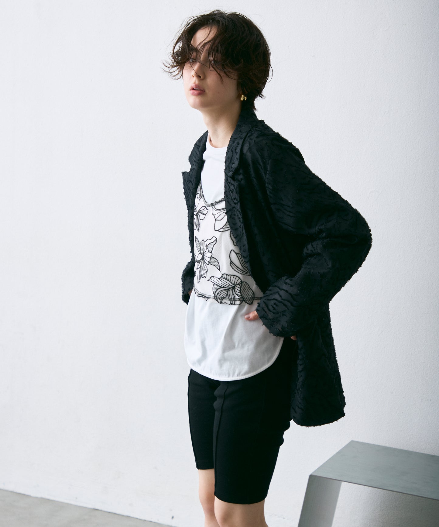 ジャガード柄シングルジャケット