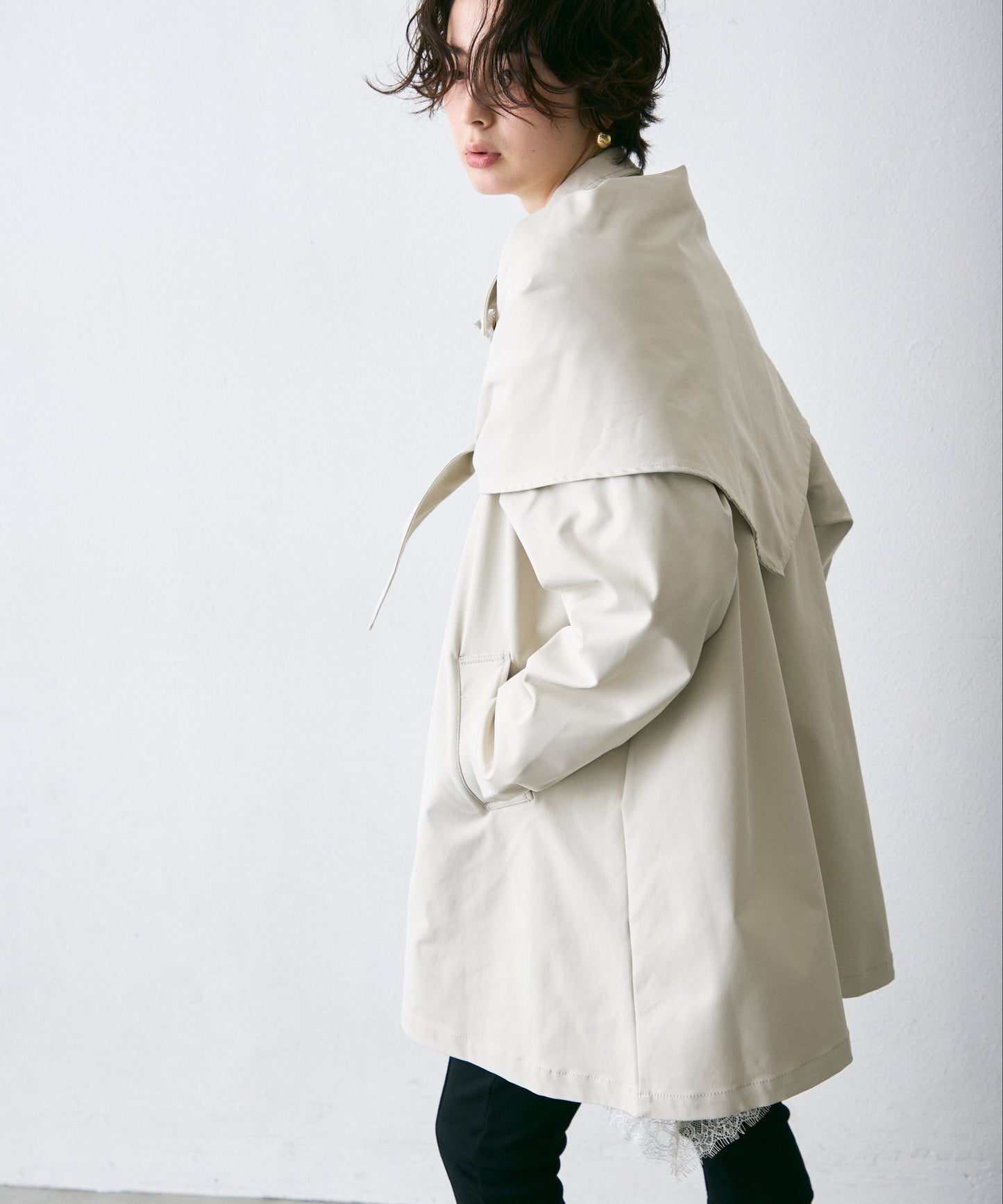 コンパクトツイルスカーフ付きステンカラーコート