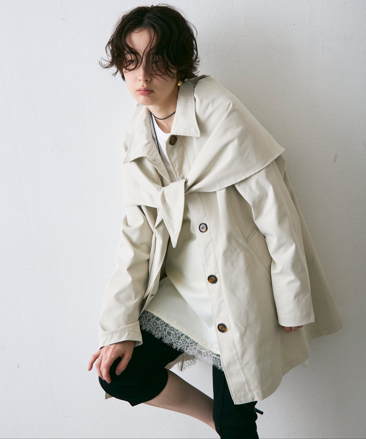 コンパクトツイルスカーフ付きステンカラーコート