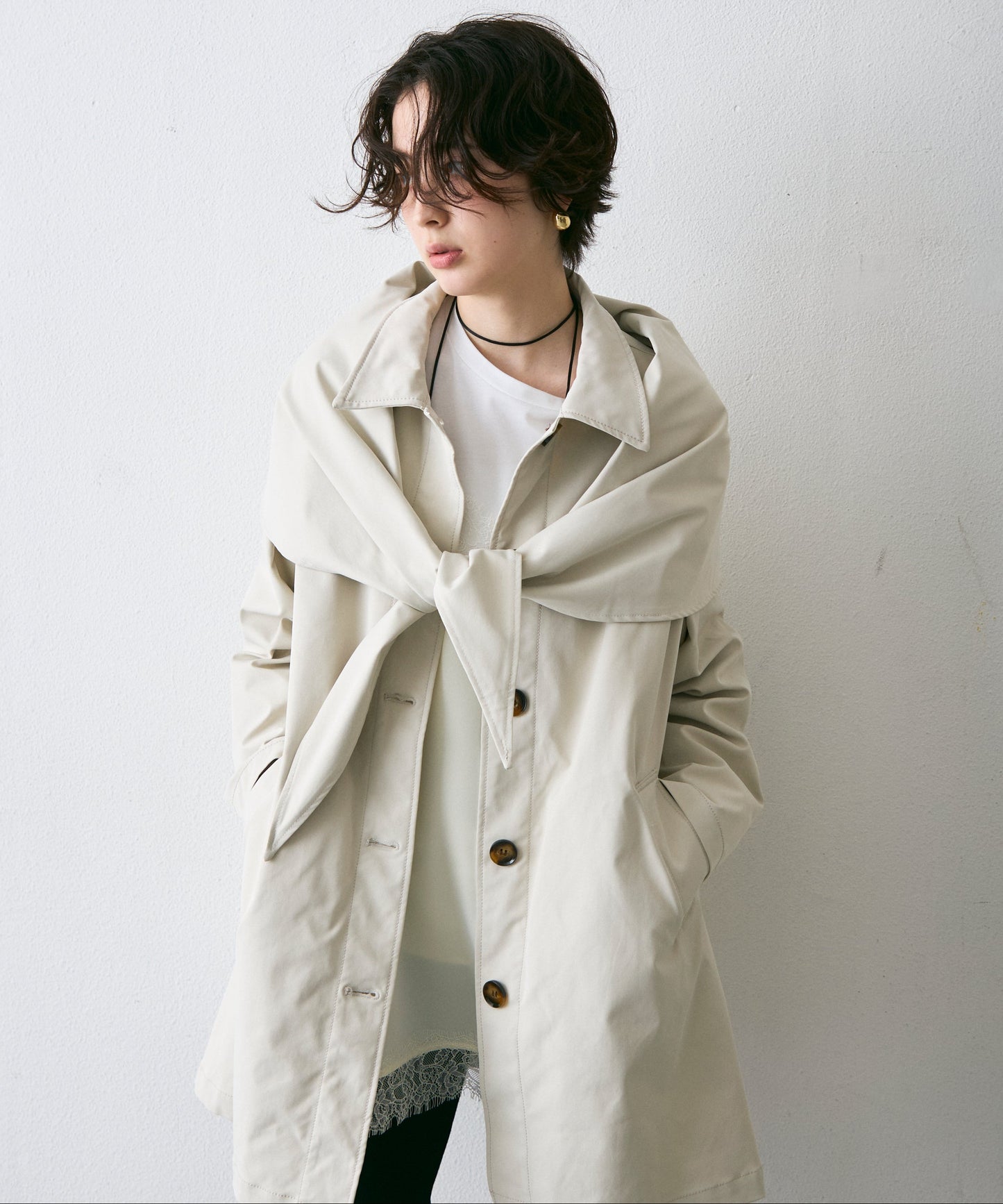 コンパクトツイルスカーフ付きステンカラーコート