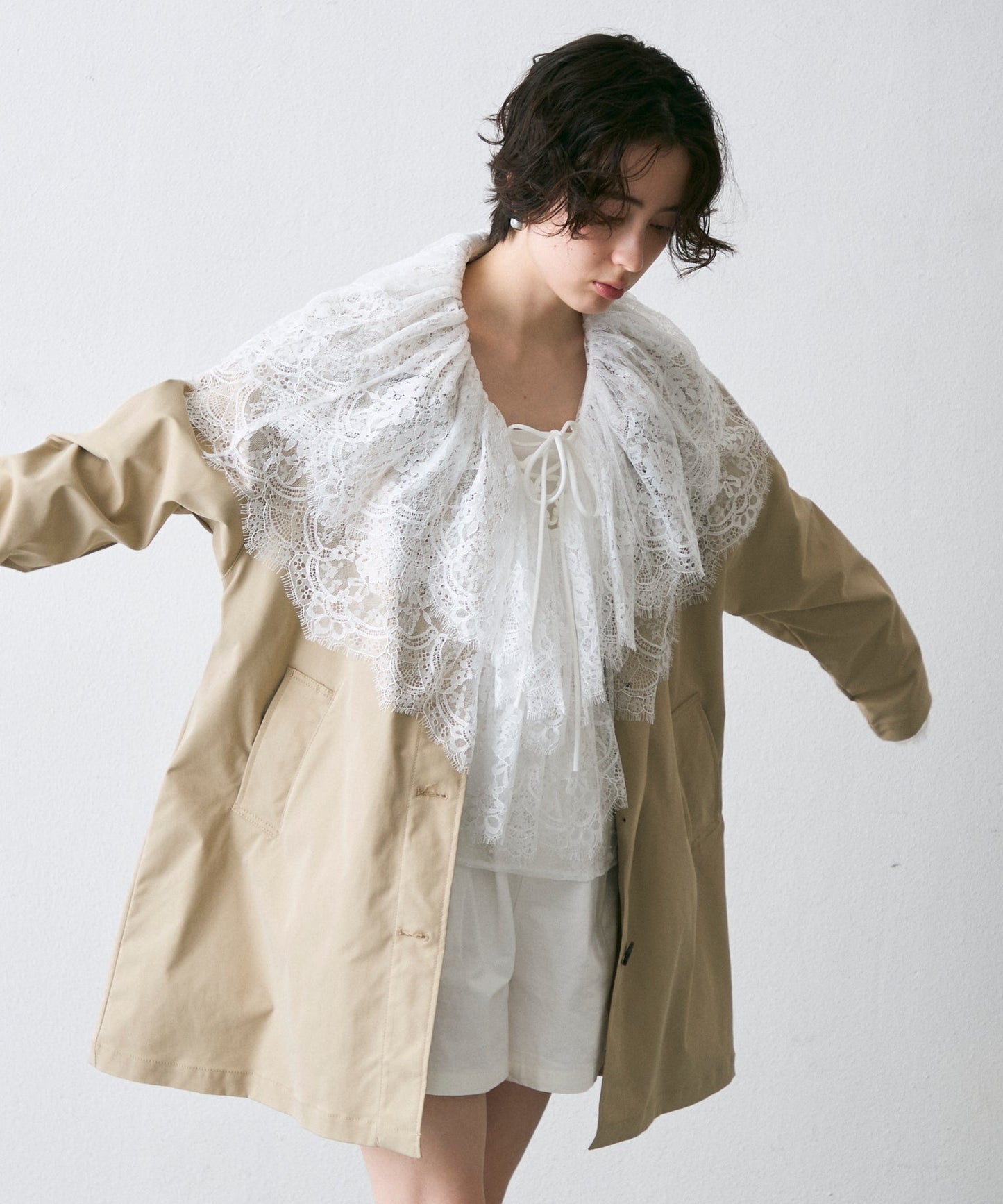 コンパクトツイルスカーフ付きステンカラーコート