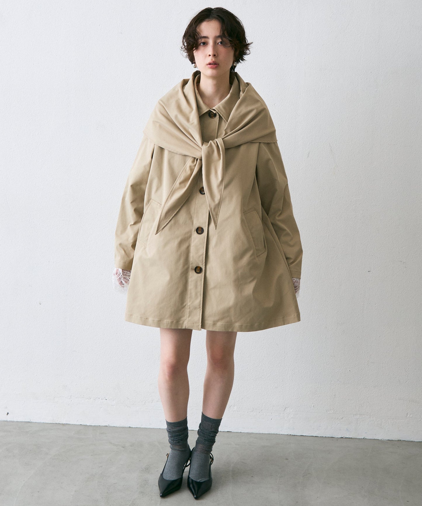 コンパクトツイルスカーフ付きステンカラーコート