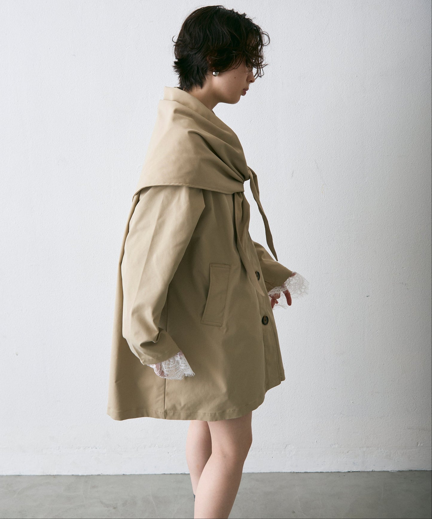 コンパクトツイルスカーフ付きステンカラーコート