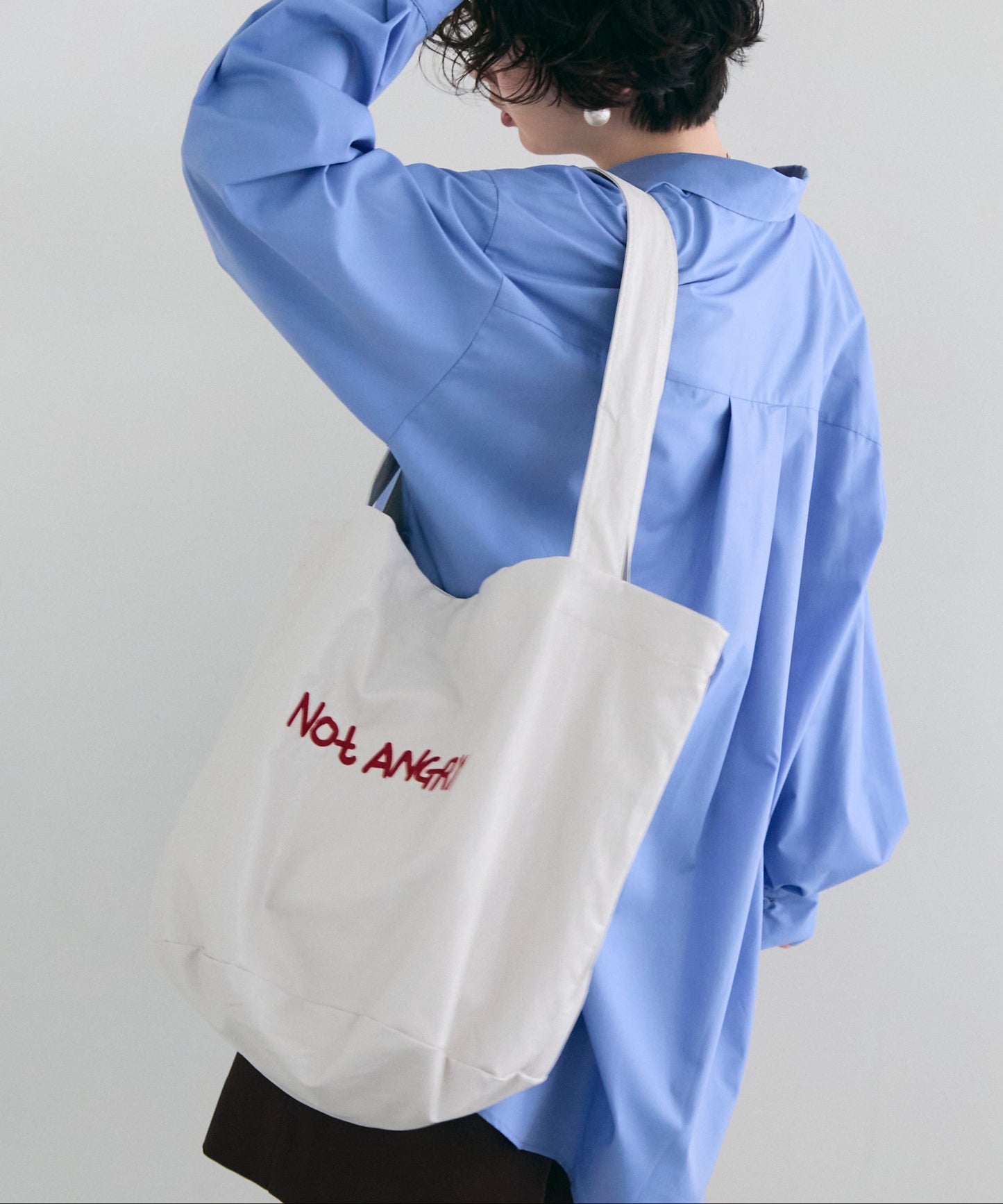 ロゴ刺繍ビッグショルダーBag