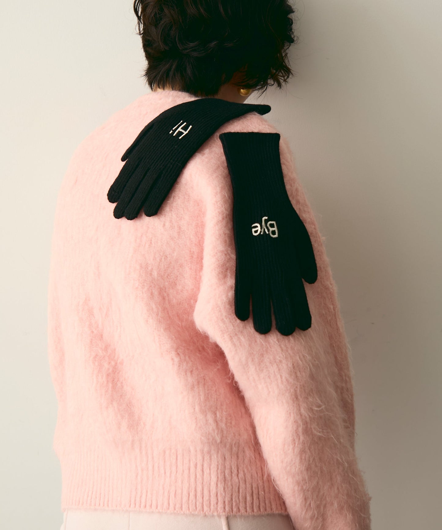 Hi-Bye 刺繍ニットグローブ