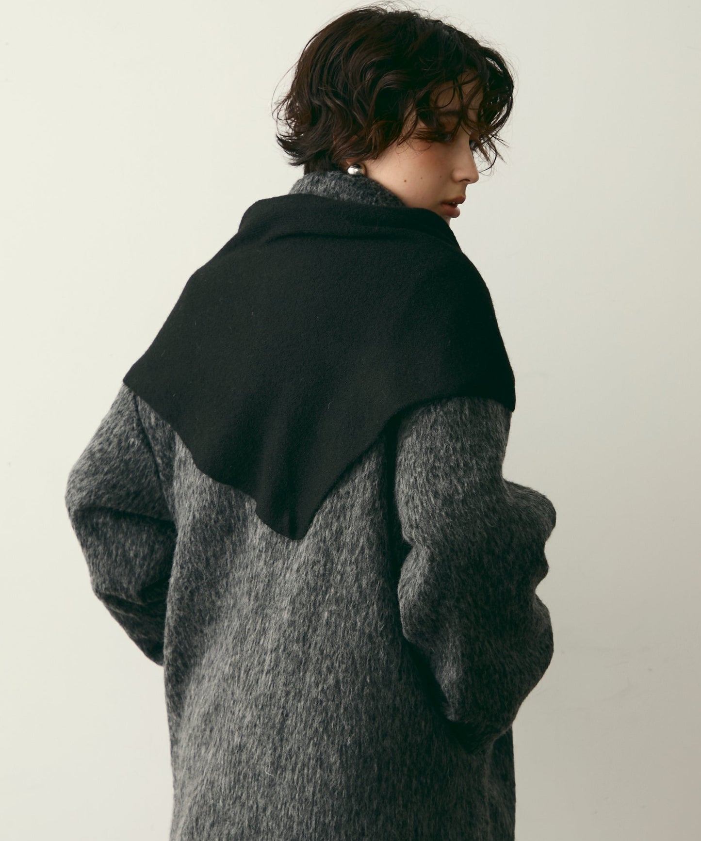 【ウール混】トライアングルニットマフラー