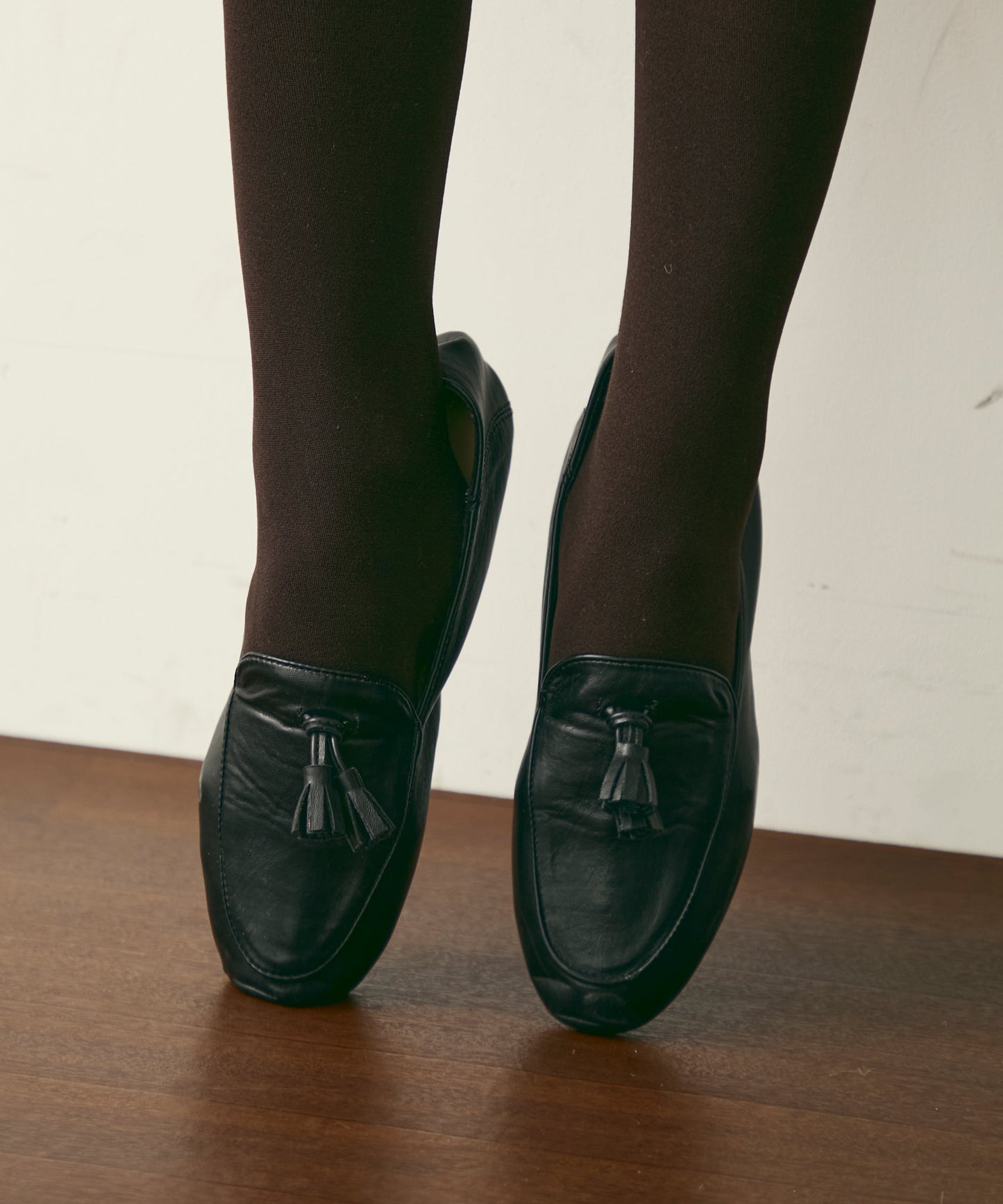 ビーガンレザータッセルローファー