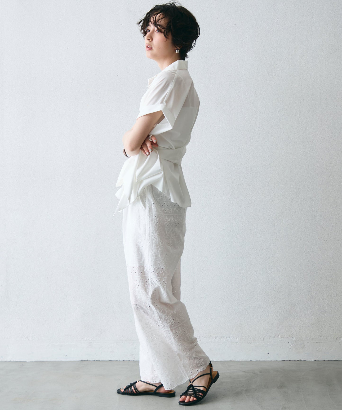 脇リボンフレンチスリーブシャツ