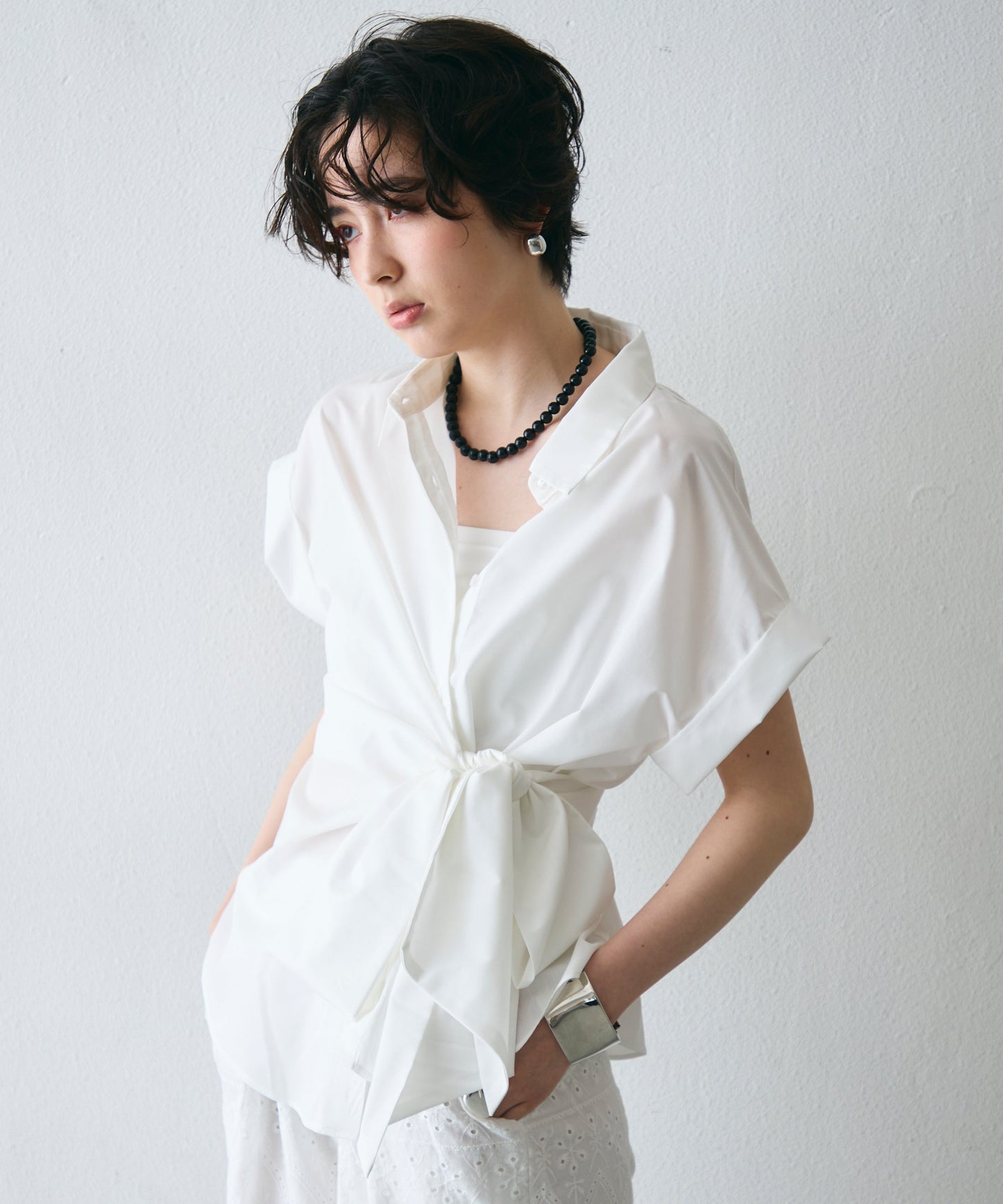 脇リボンフレンチスリーブシャツ
