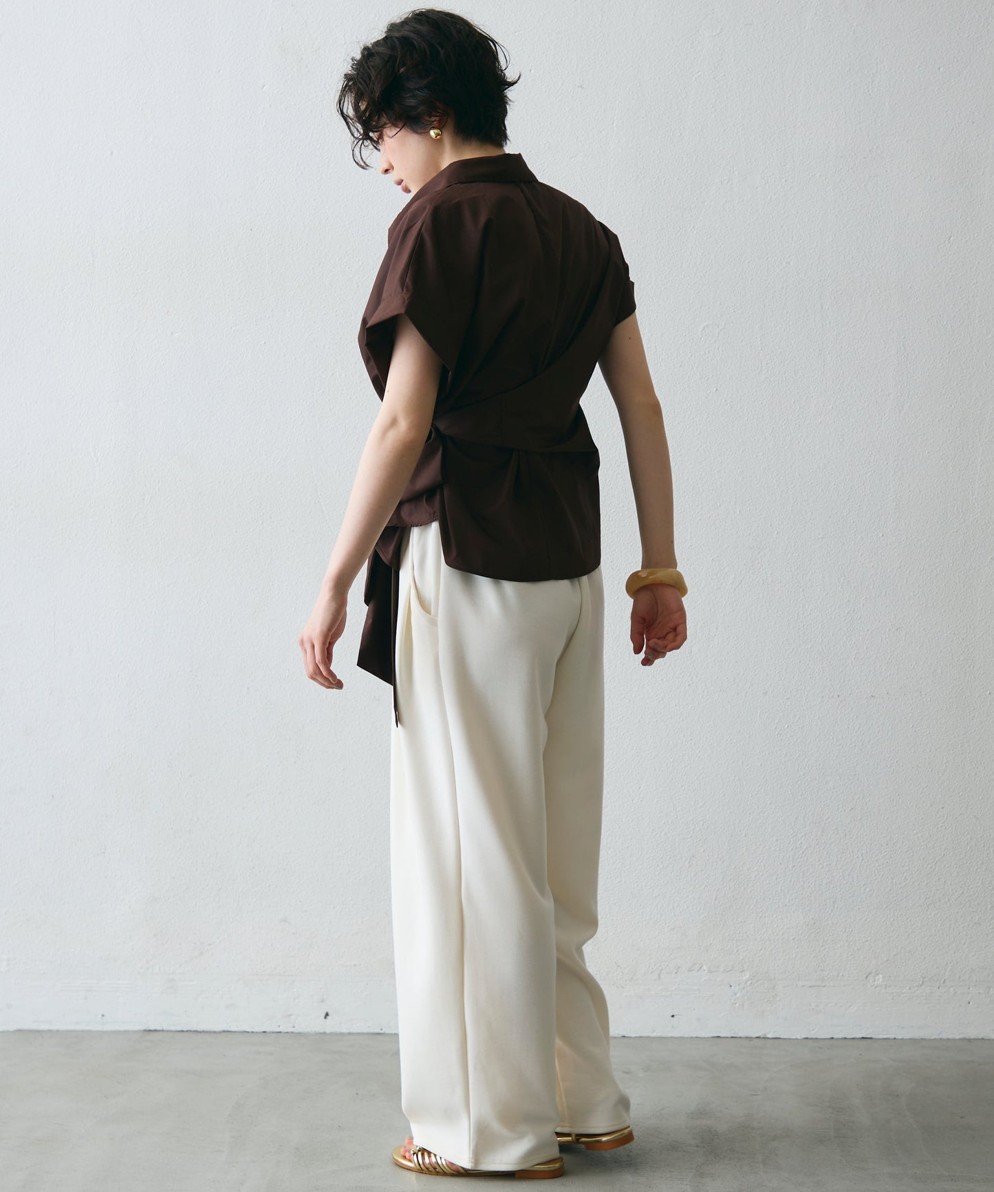 脇リボンフレンチスリーブシャツ