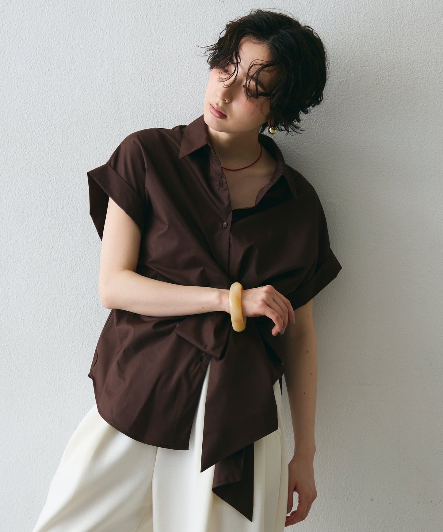 脇リボンフレンチスリーブシャツ