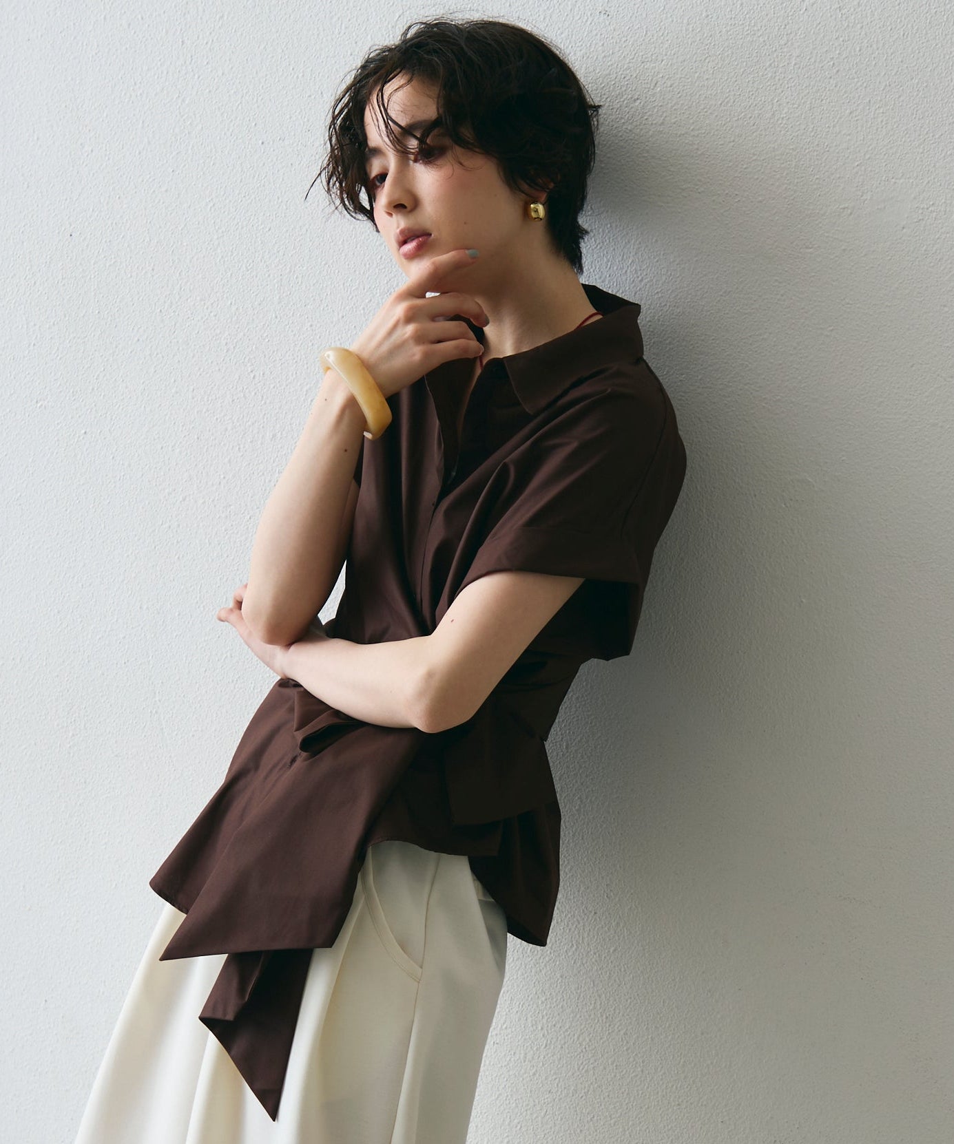 脇リボンフレンチスリーブシャツ