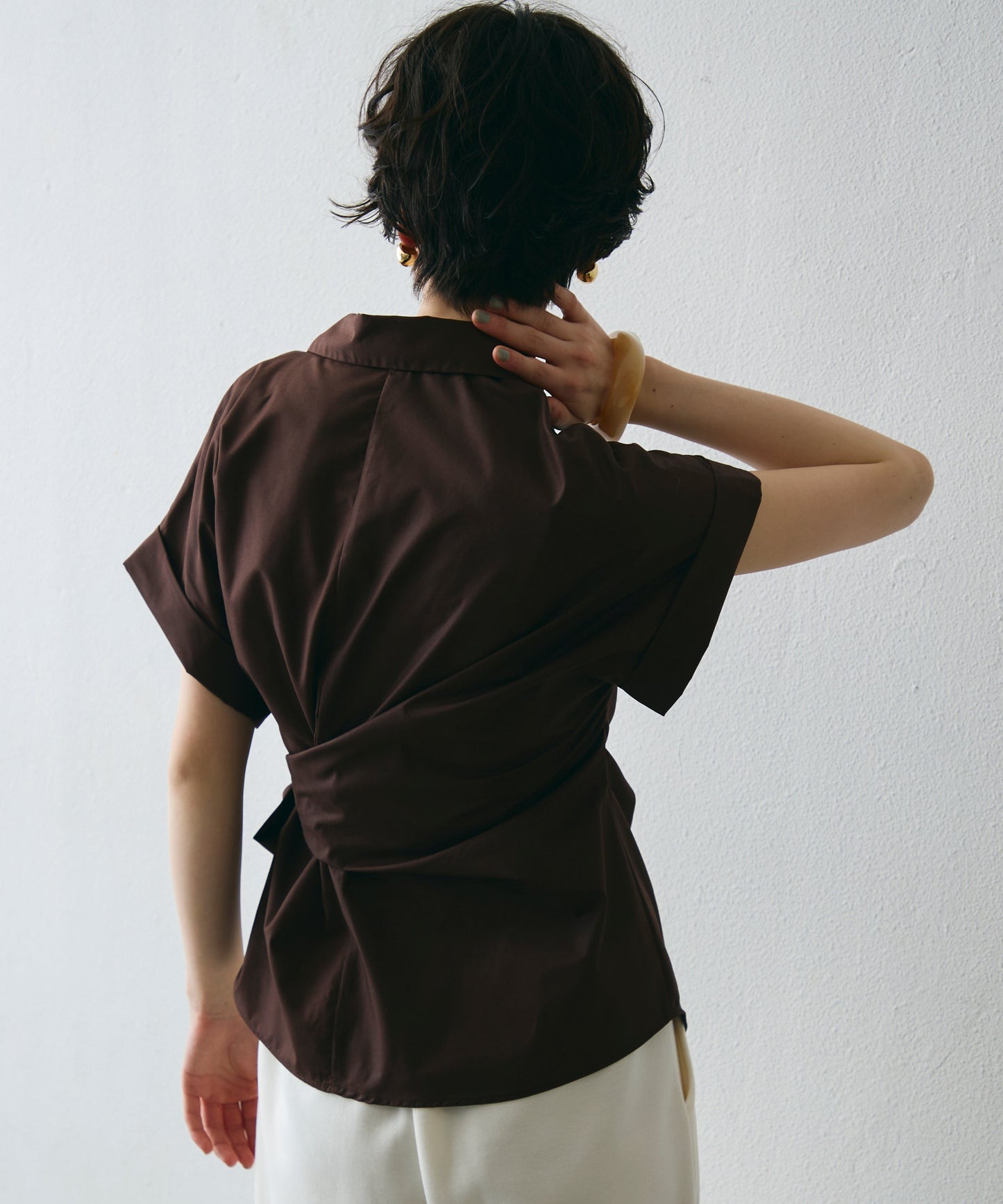 脇リボンフレンチスリーブシャツ