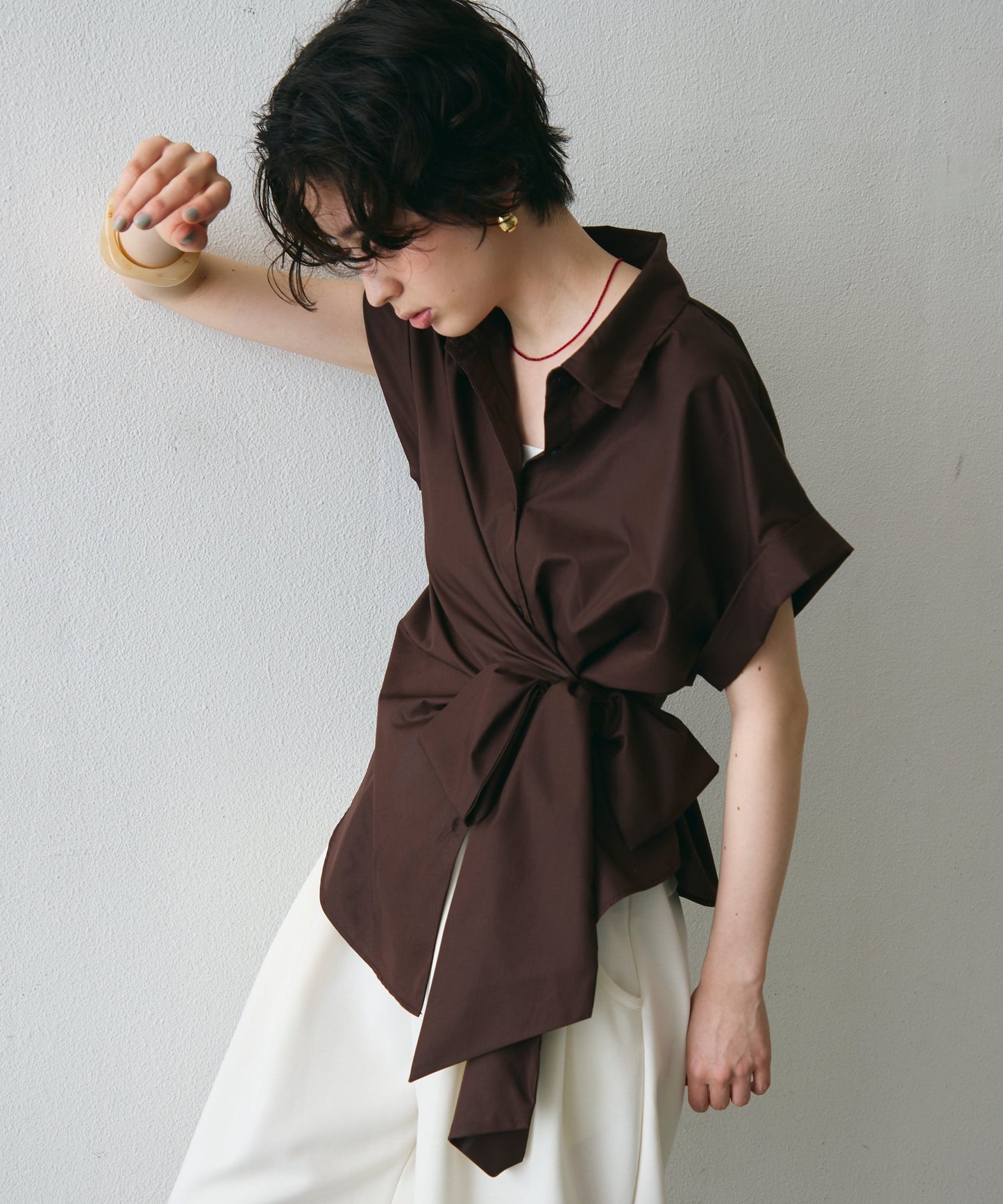 脇リボンフレンチスリーブシャツ