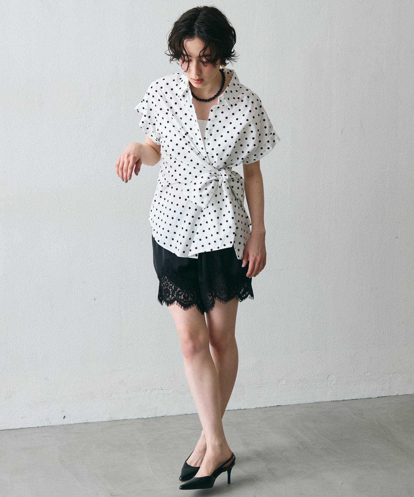 脇リボンフレンチスリーブシャツ