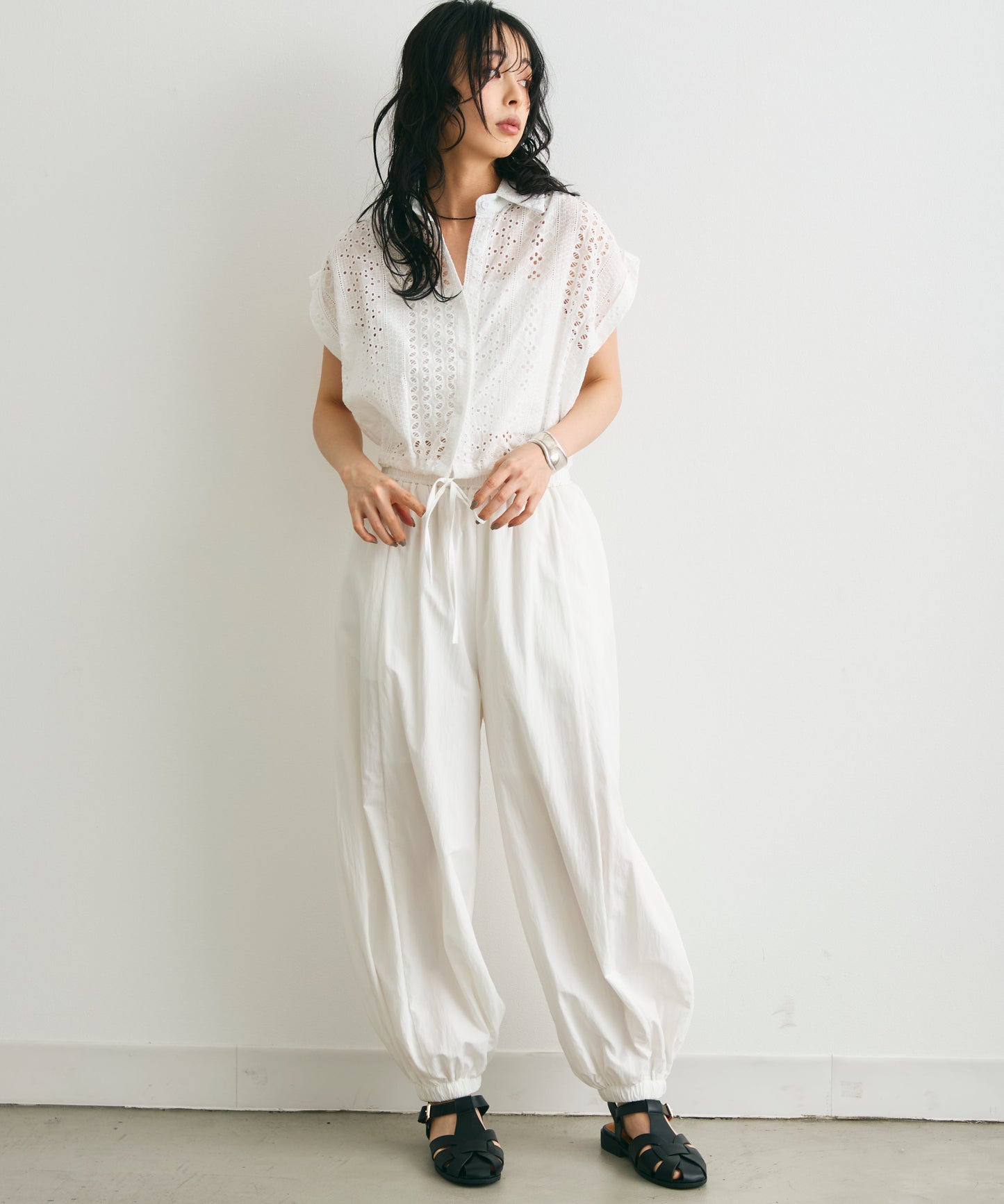 エンブロイダリーレースフレンチ開襟シャツ