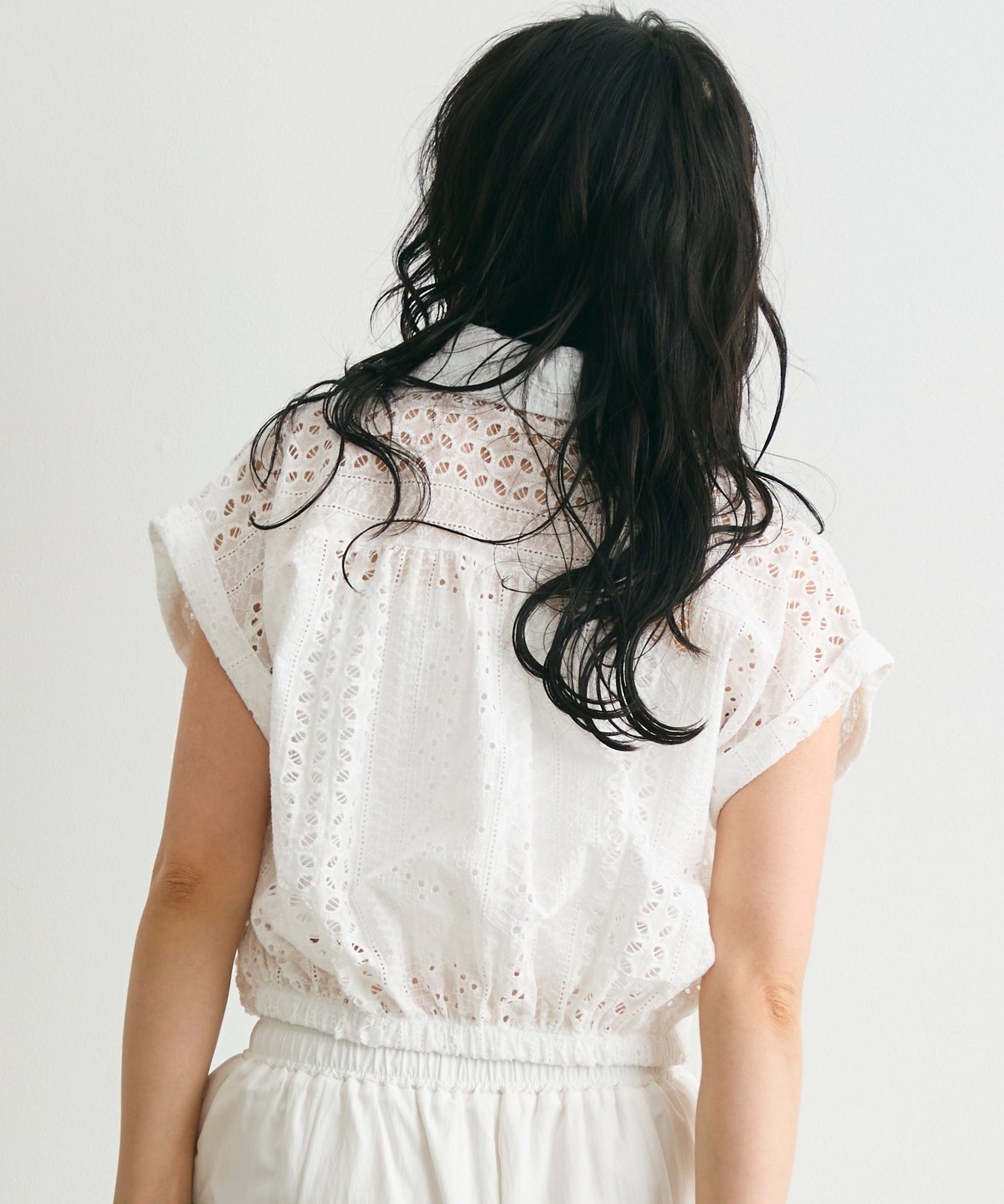 エンブロイダリーレースフレンチ開襟シャツ