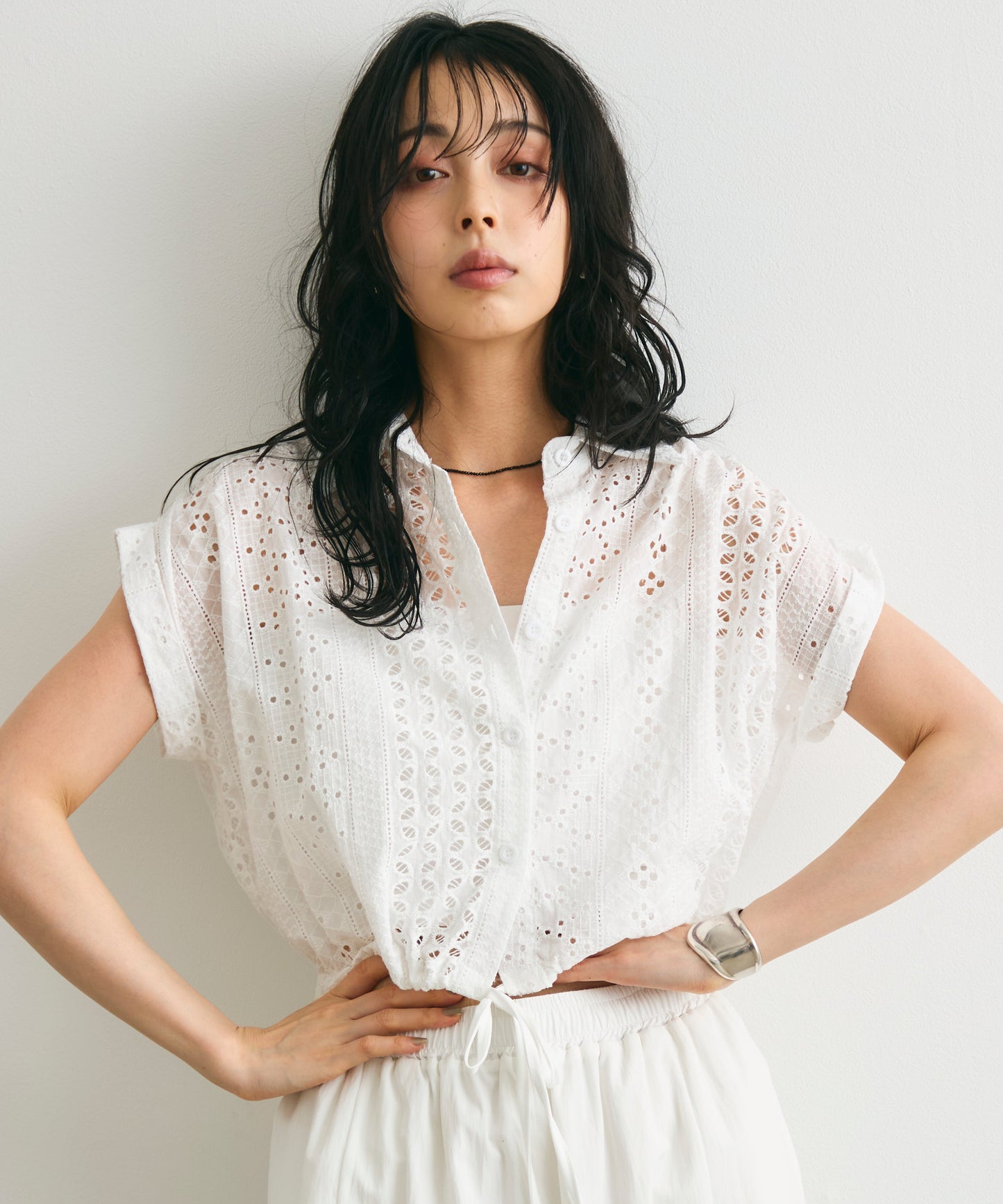 エンブロイダリーレースフレンチ開襟シャツ