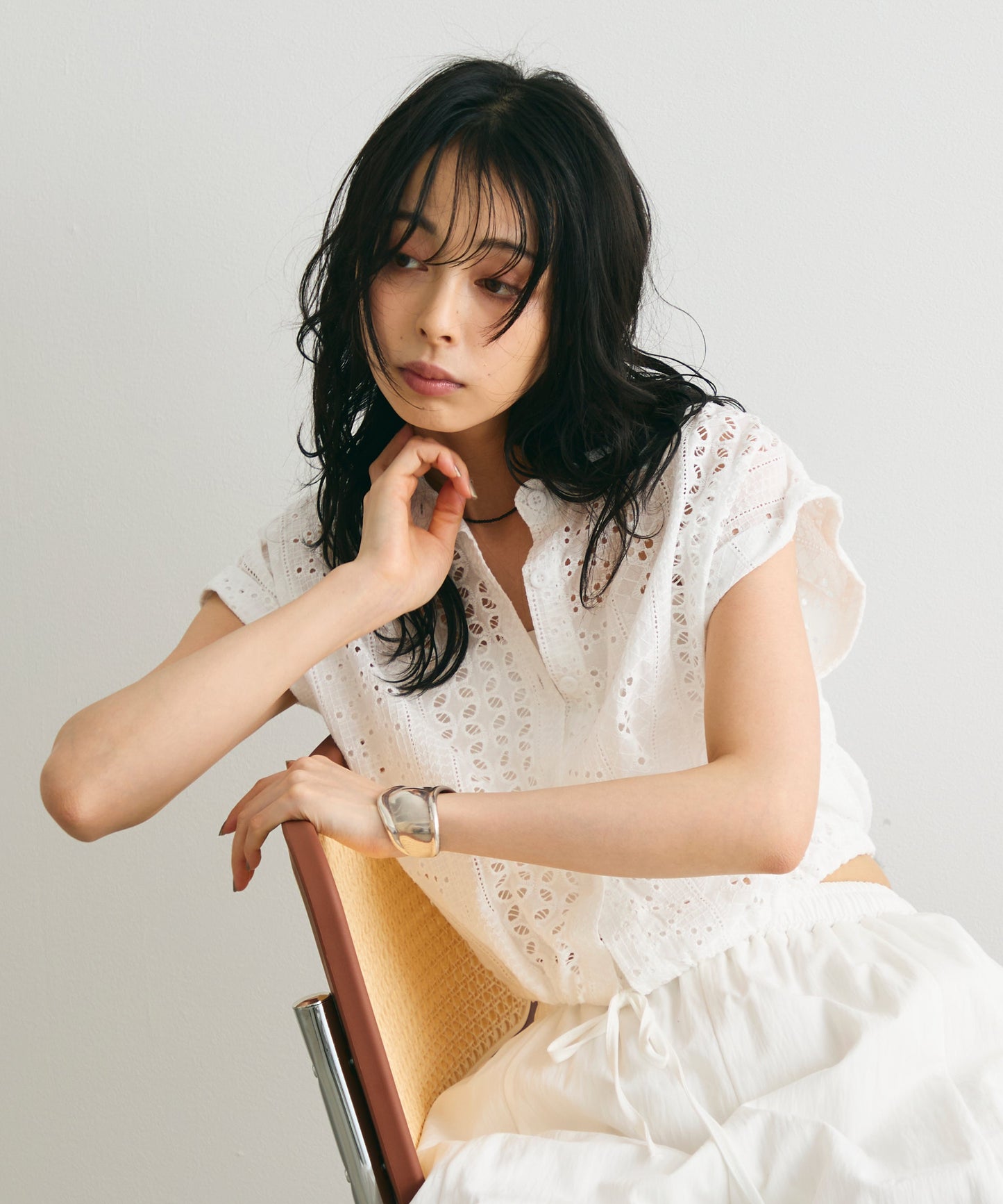 エンブロイダリーレースフレンチ開襟シャツ