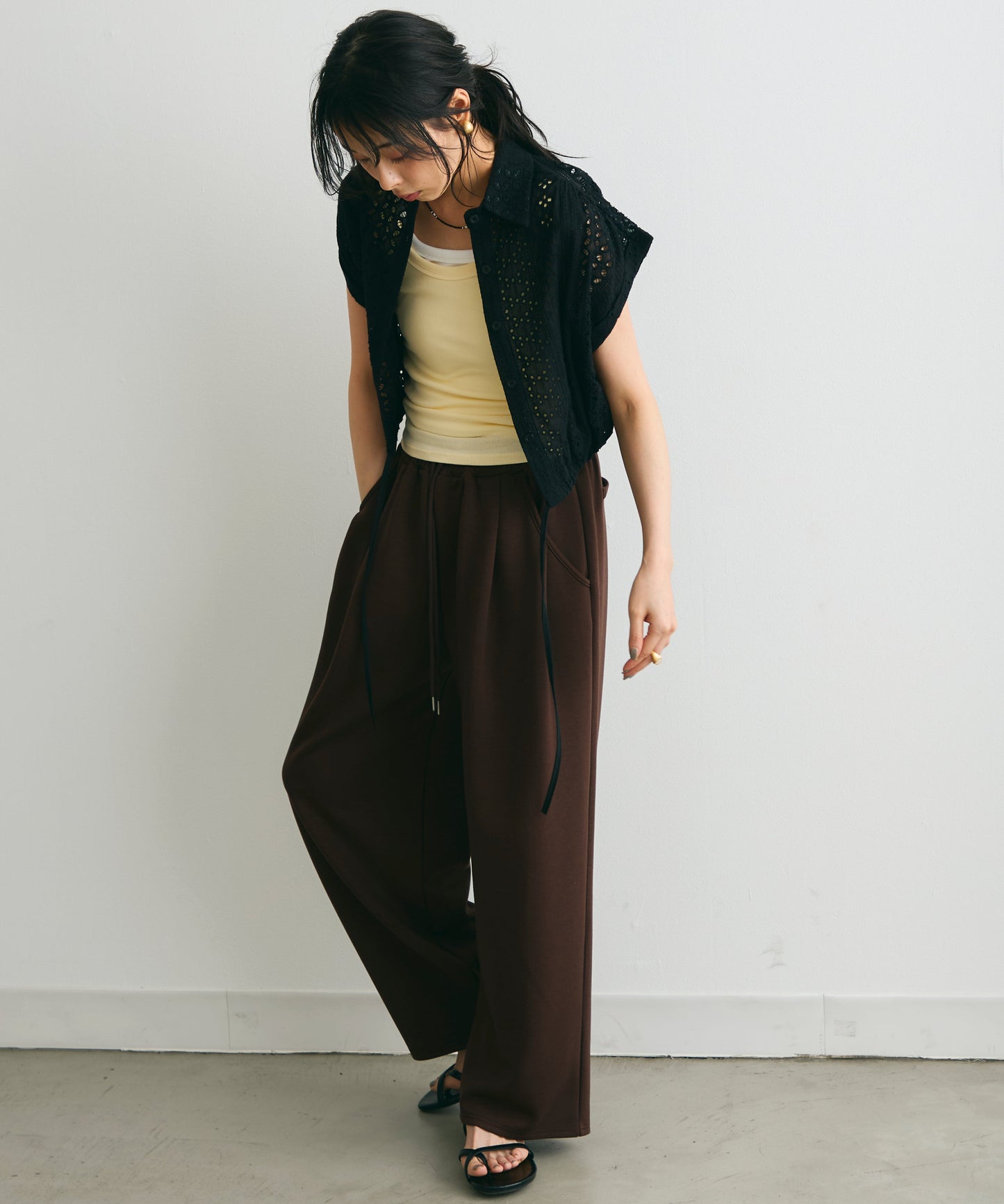 エンブロイダリーレースフレンチ開襟シャツ