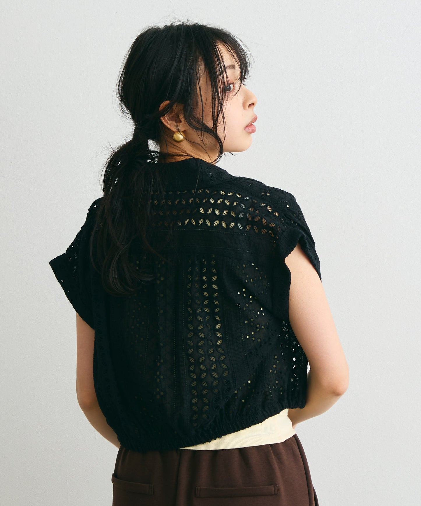 エンブロイダリーレースフレンチ開襟シャツ