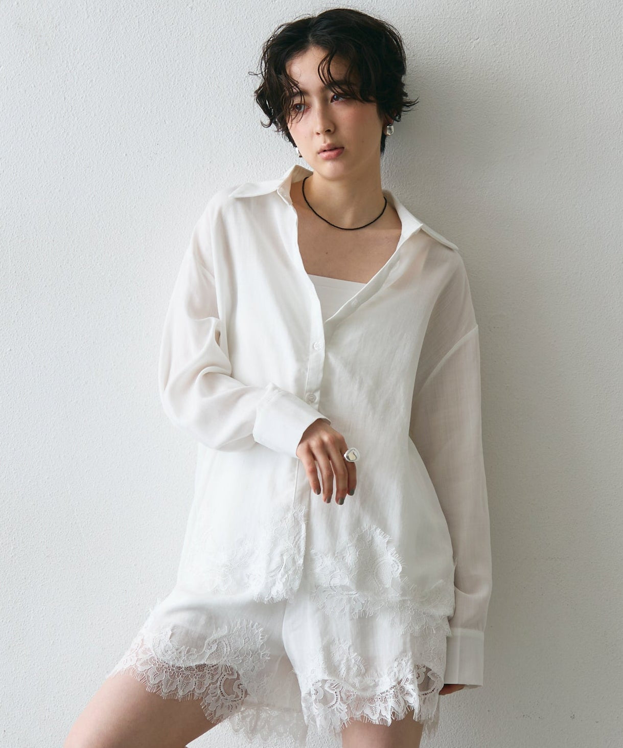 レースヘムシャツアンドショートパンツSETUP