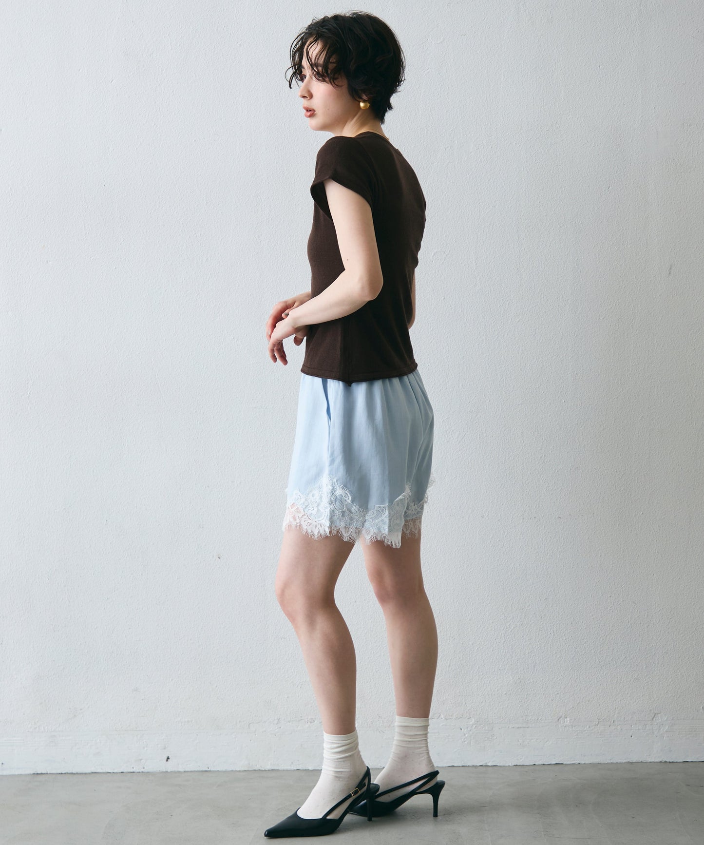 レースヘムシャツアンドショートパンツSETUP