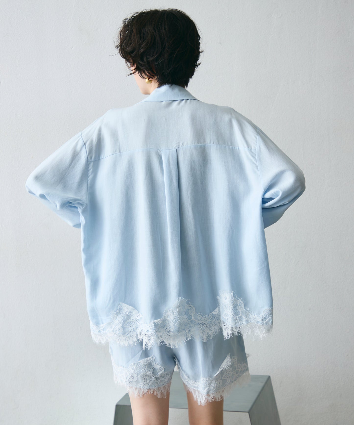 レースヘムシャツアンドショートパンツSETUP