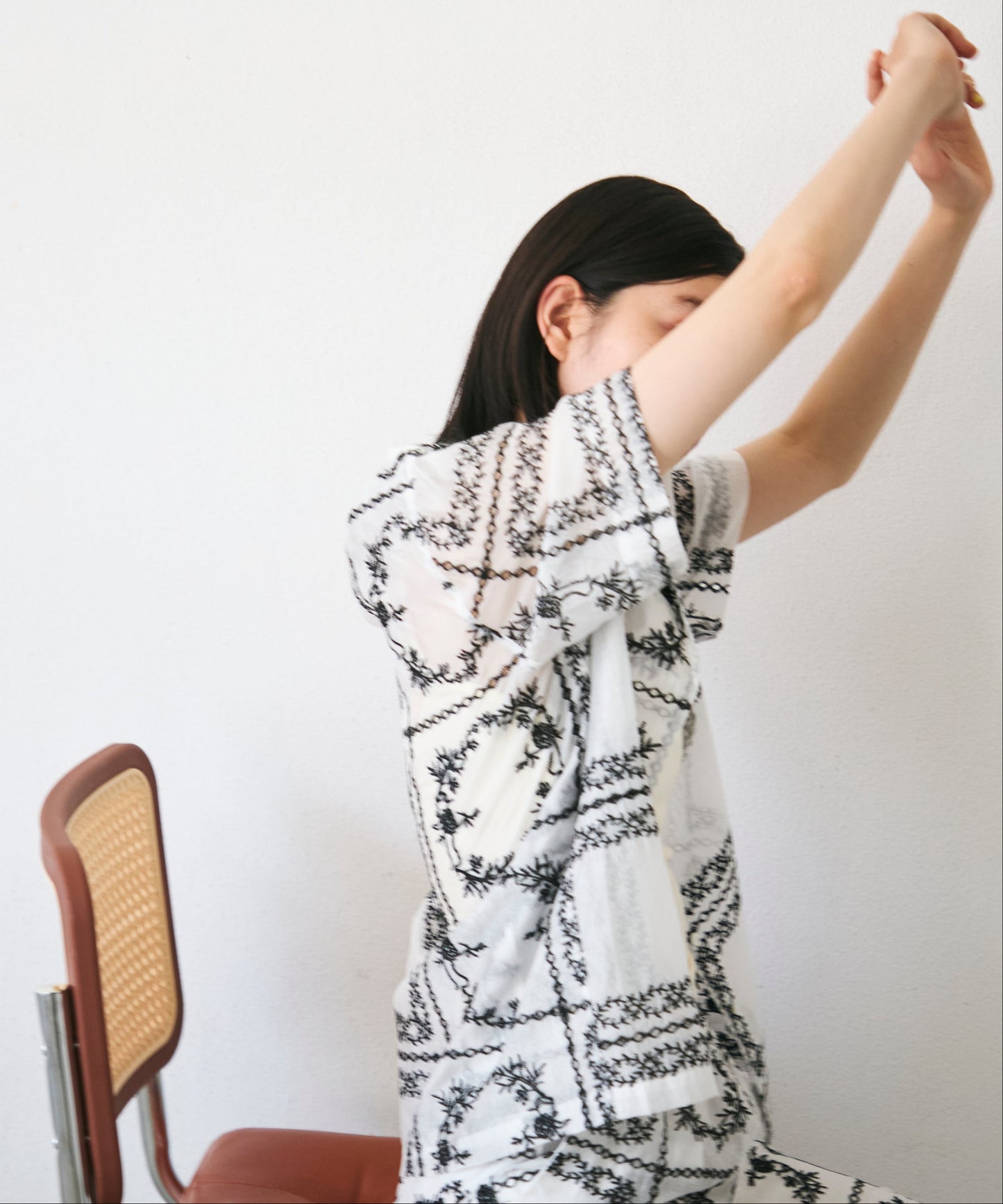 パッチワーク風刺繍半袖シャツジャケット