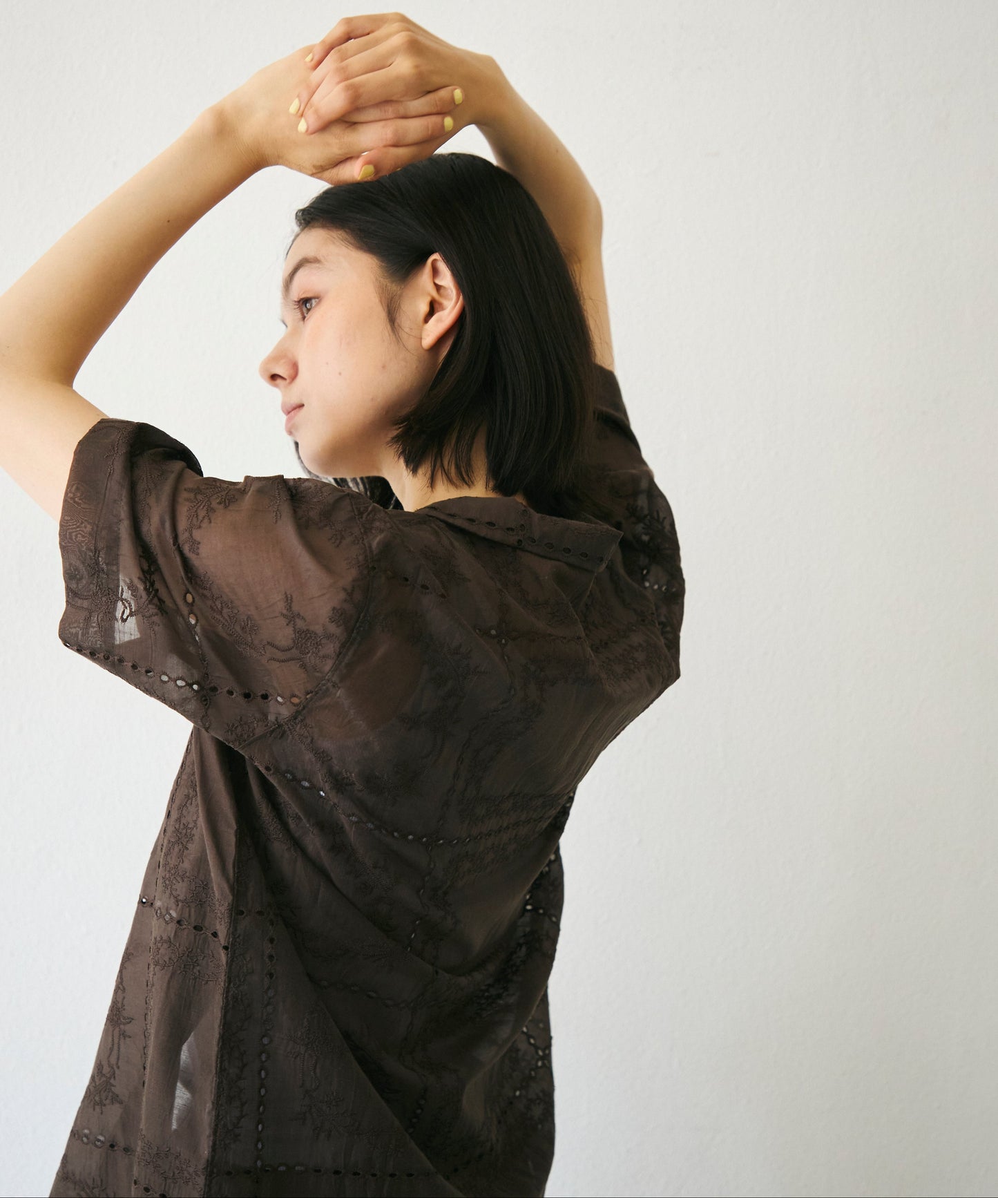 パッチワーク風刺繍半袖シャツジャケット