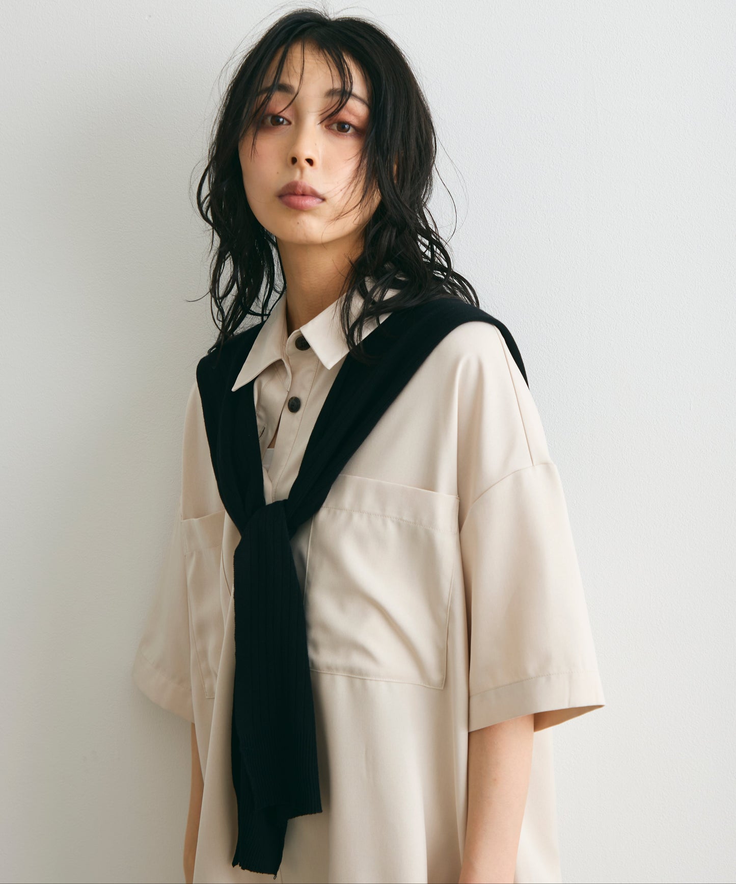 ウエストベルト付きショート丈オールインワン