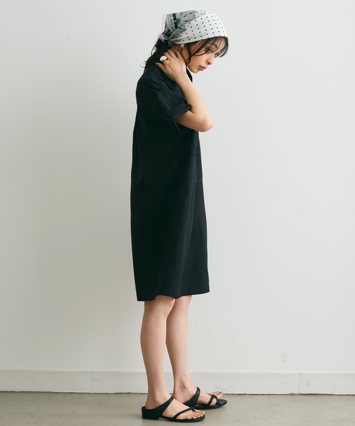 ウエストベルト付きショート丈オールインワン