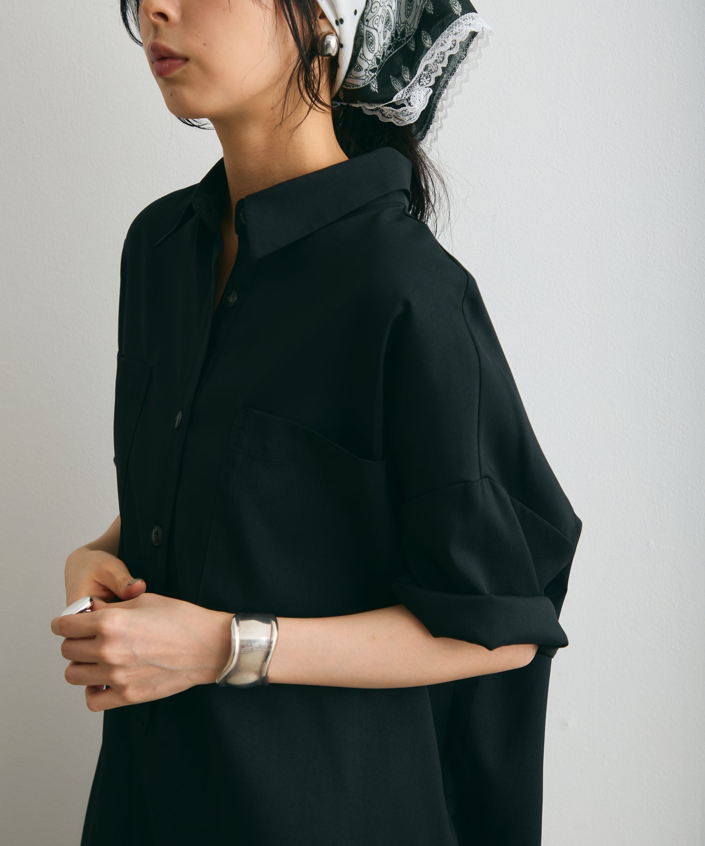 ウエストベルト付きショート丈オールインワン