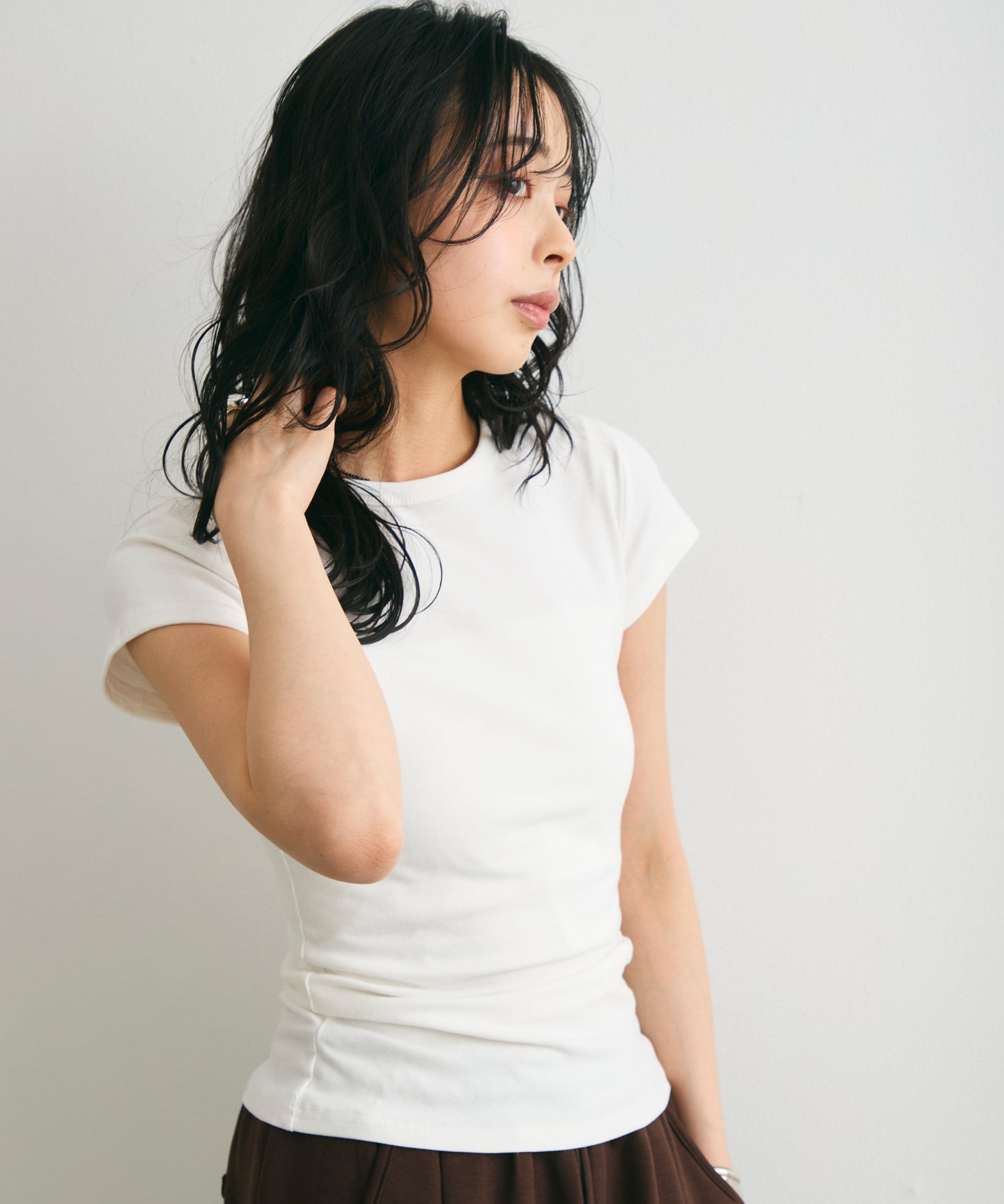 クルーネックフレンチTシャツ