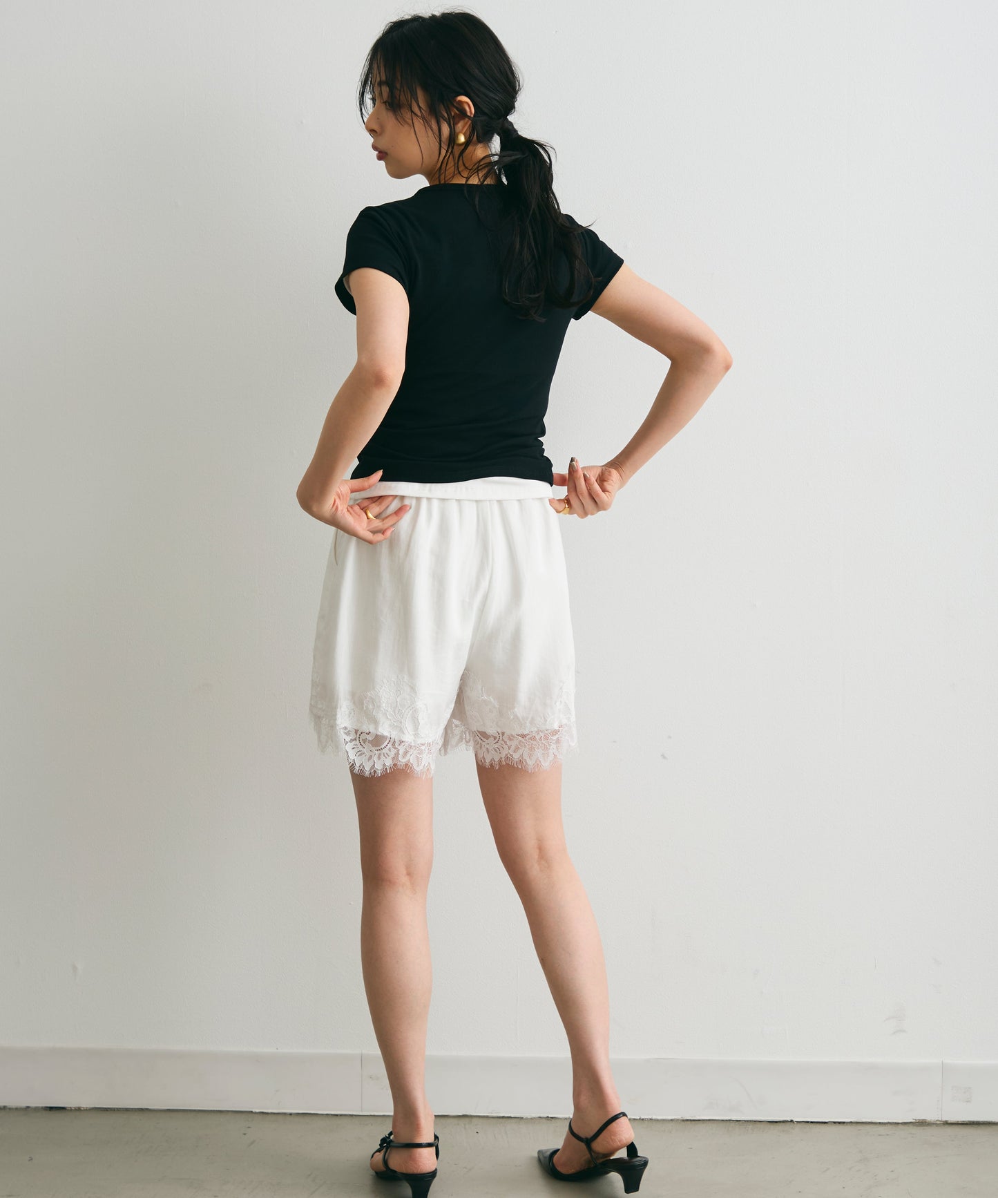 クルーネックフレンチTシャツ