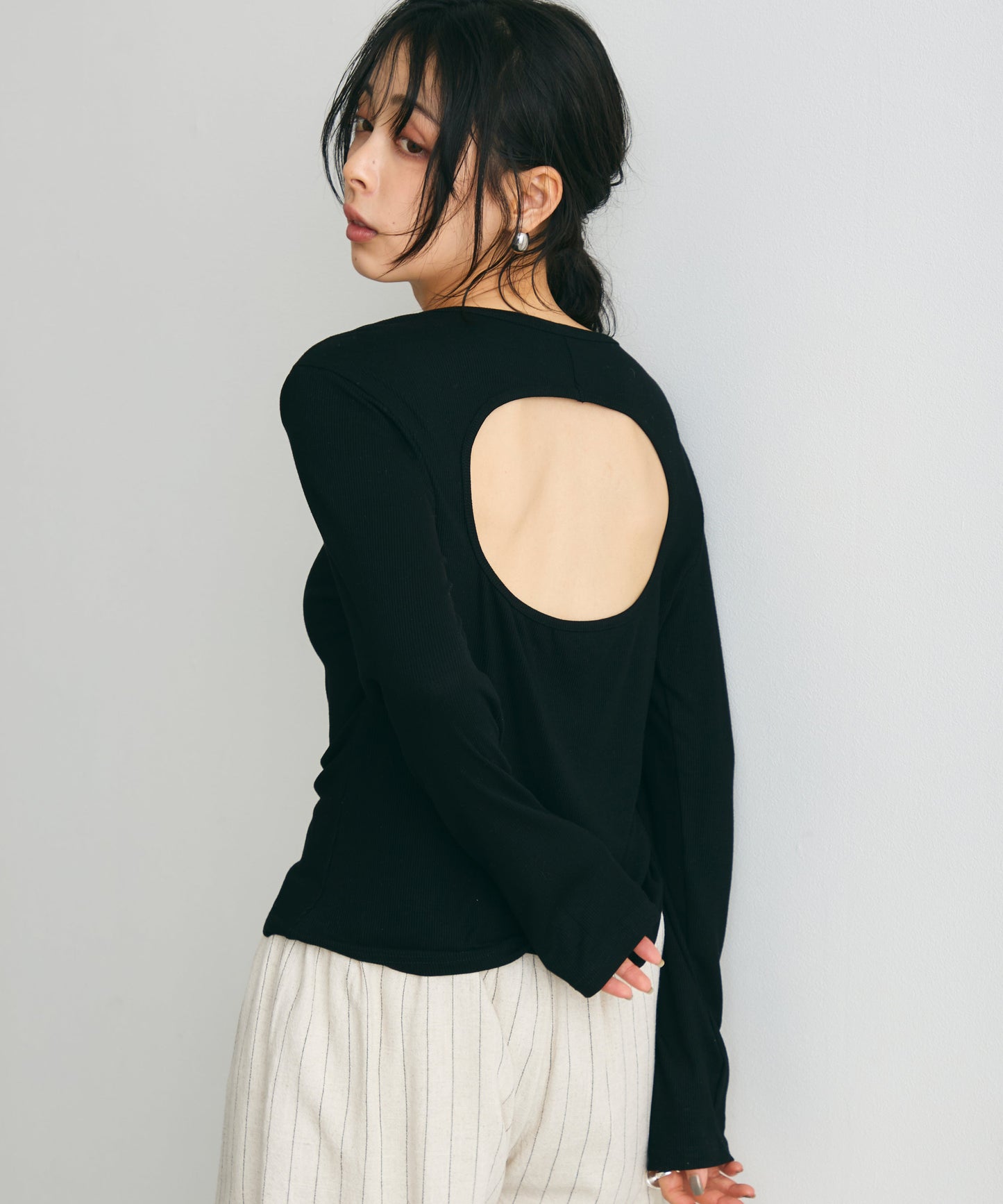 バックオープンテレコロンT