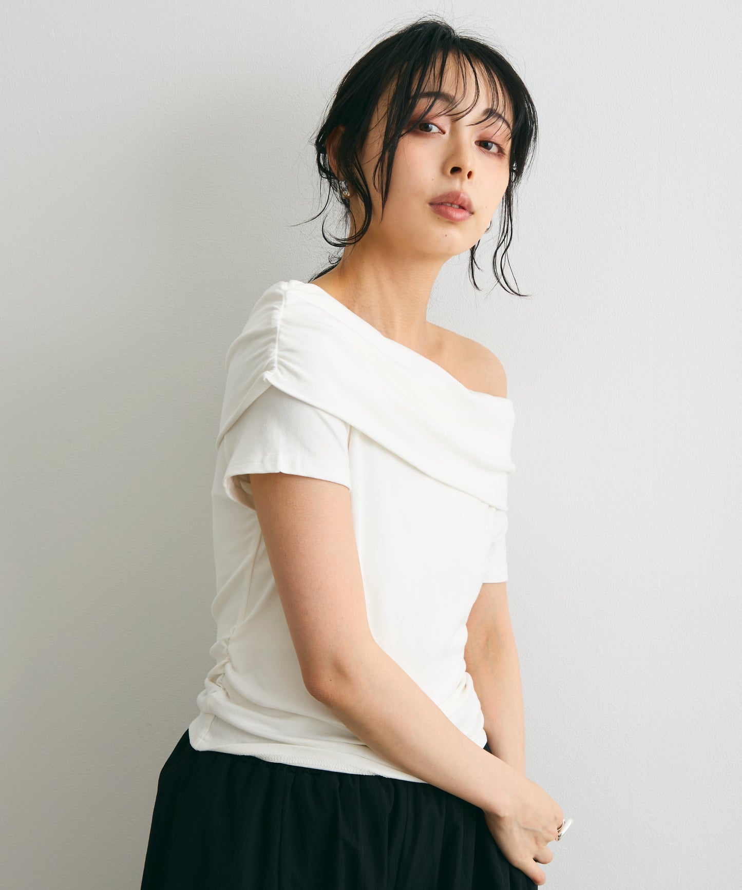 オフショル半袖カットソー