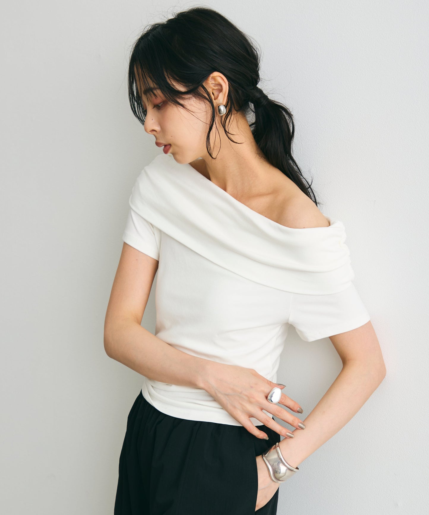 オフショル半袖カットソー