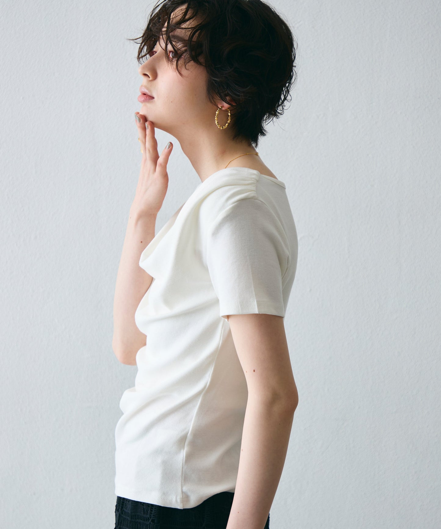ドレープ半袖カットソー