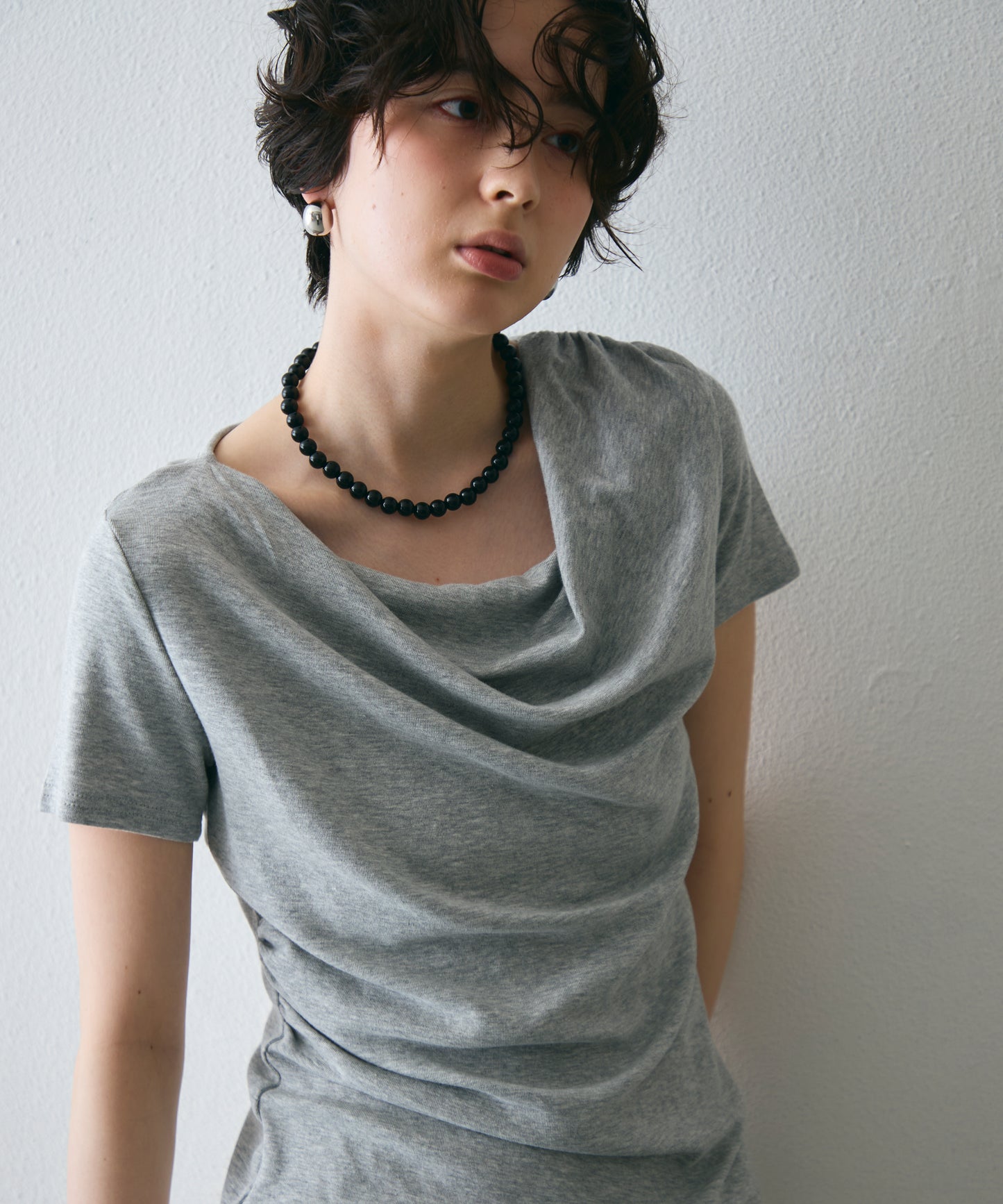 ドレープ半袖カットソー