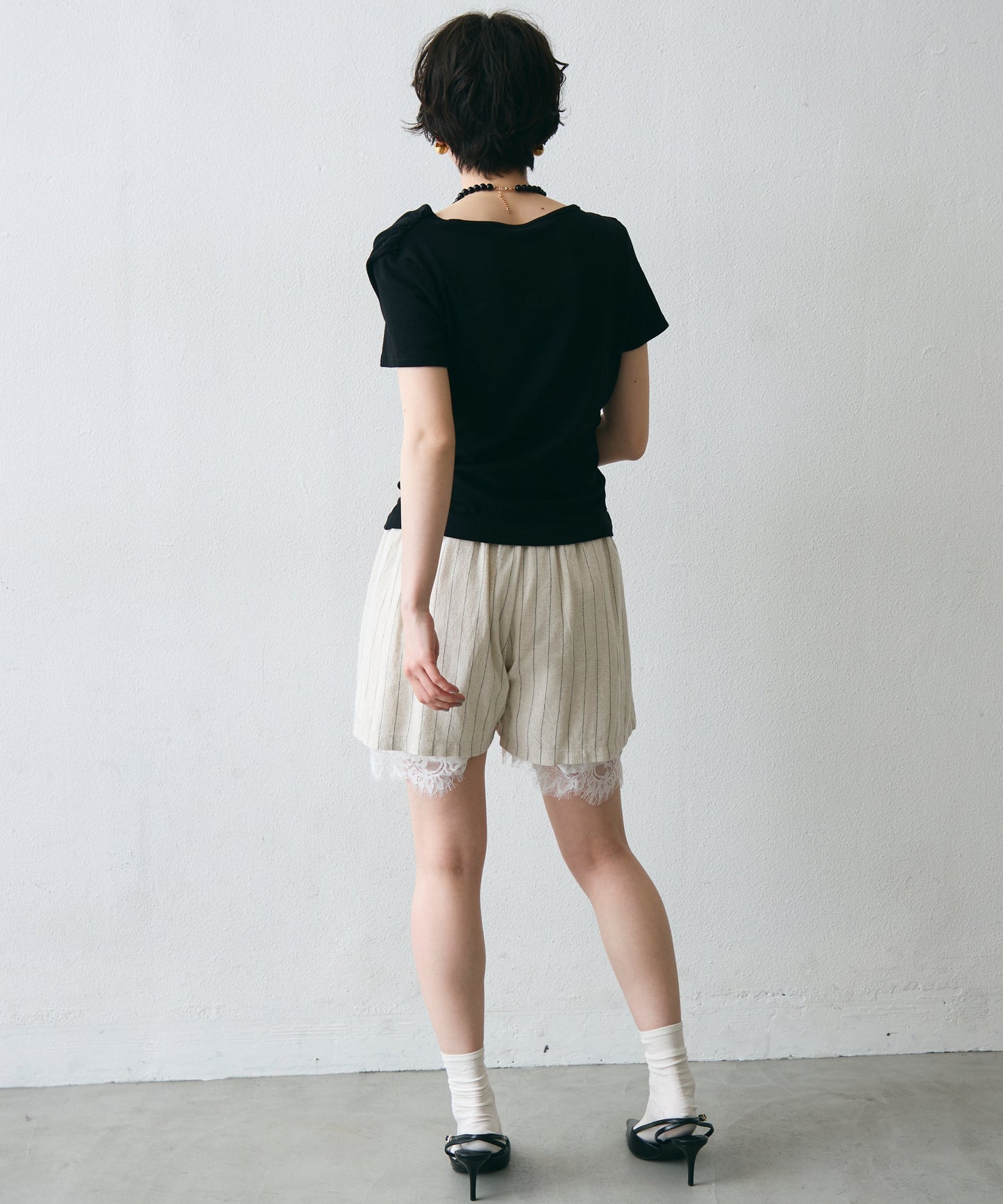 ドレープ半袖カットソー