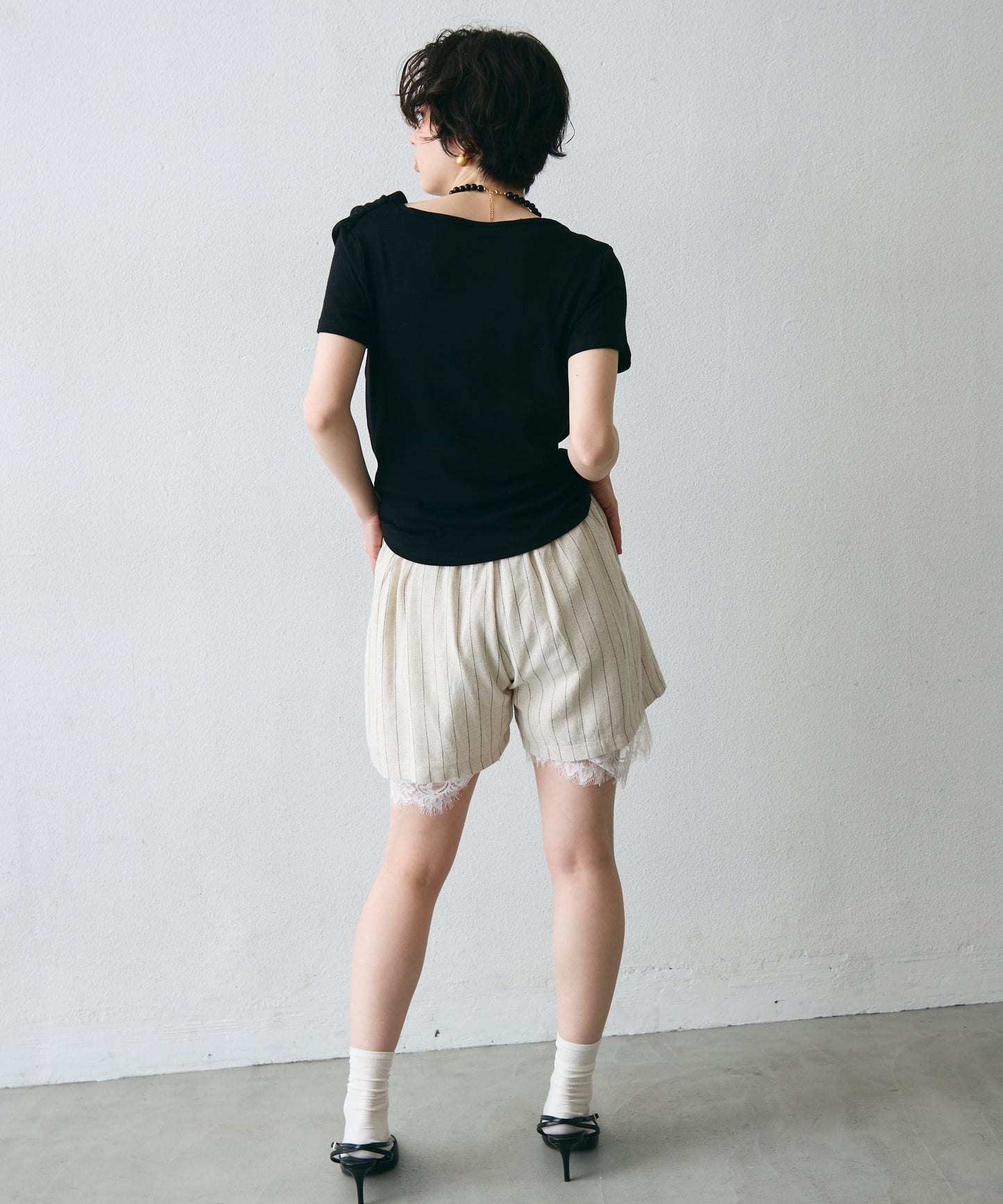 ドレープ半袖カットソー