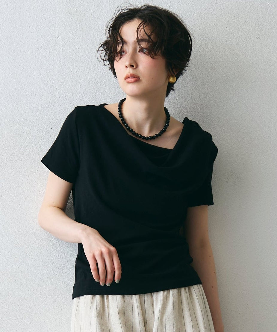 ドレープ半袖カットソー