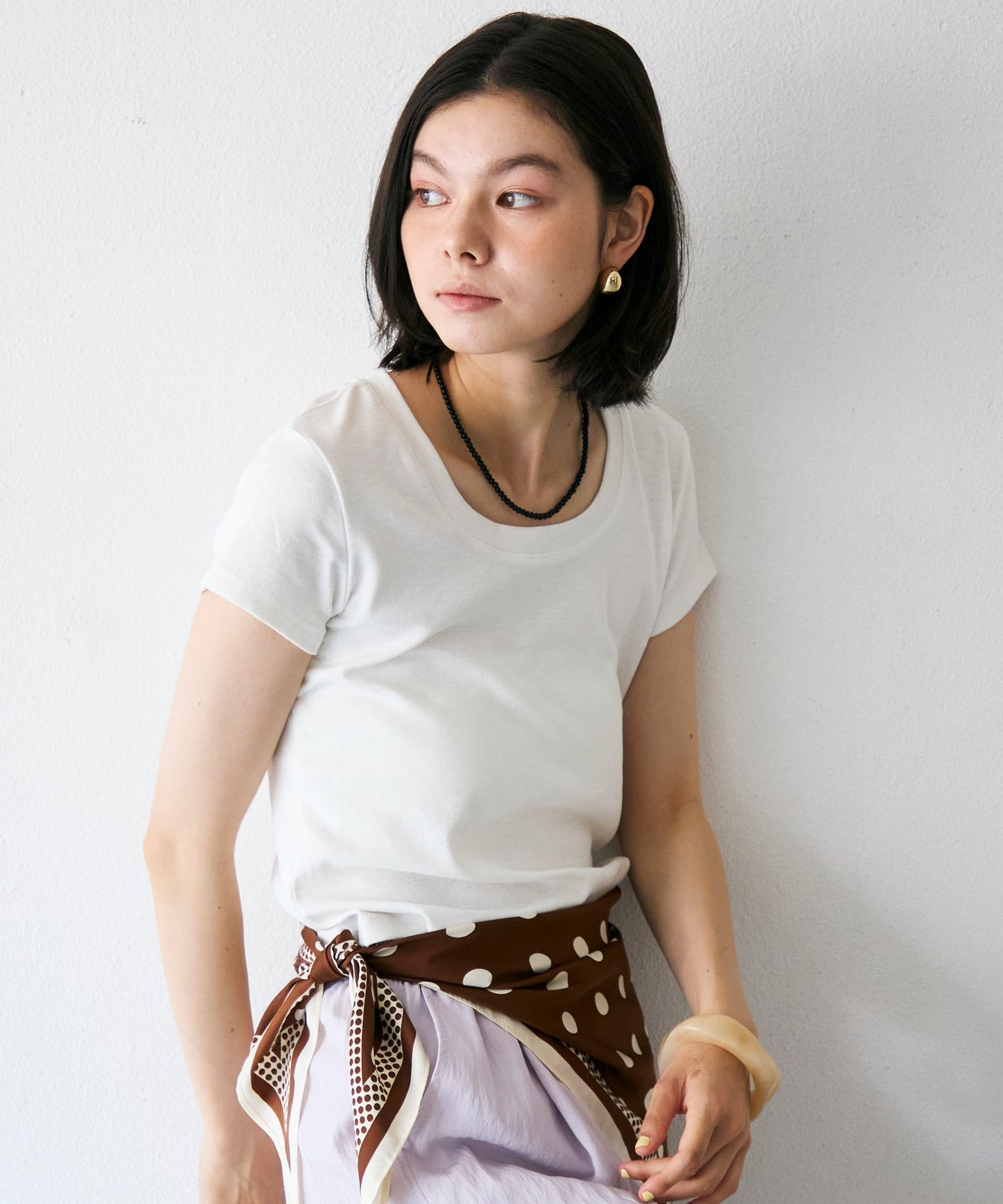 スラブラウンドネックTシャツ
